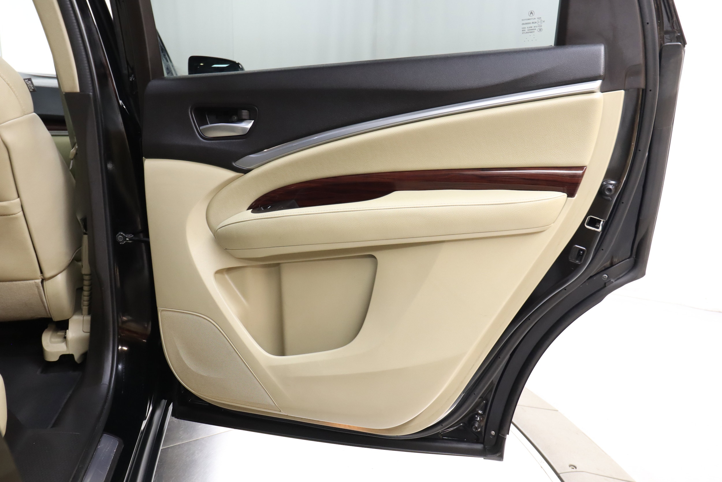 2014 Acura MDX 25