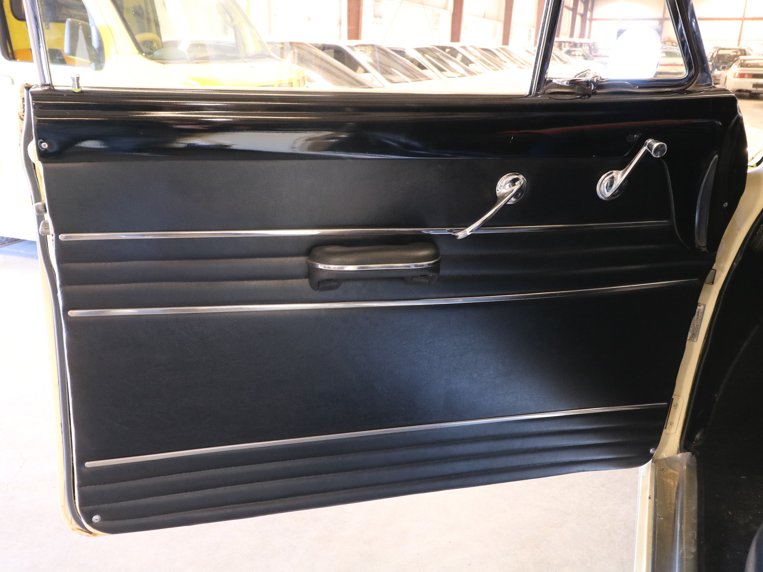 1950 Oldsmobile Rocket 88 16