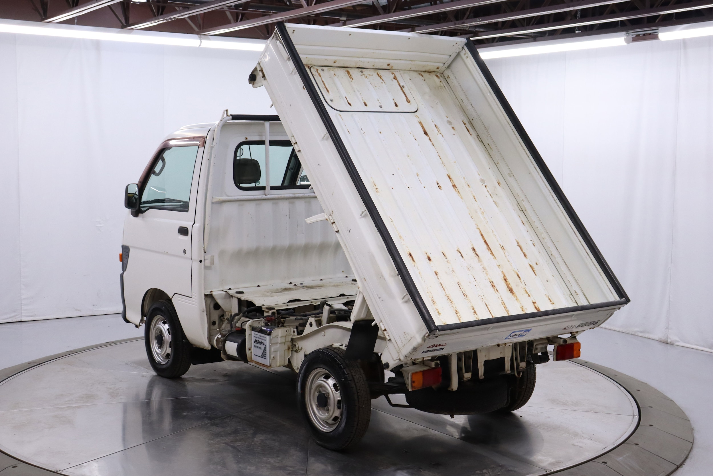 1998 Daihatsu Hijet 13