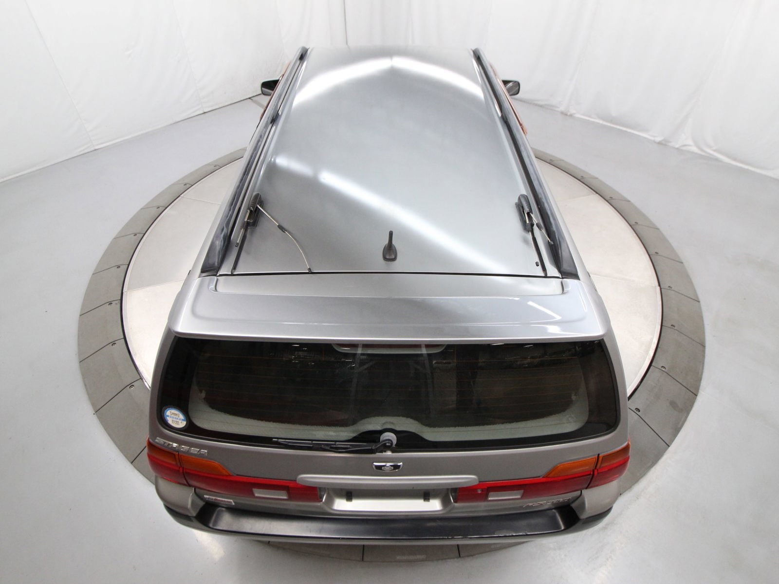 1997 Nissan Stagea 42