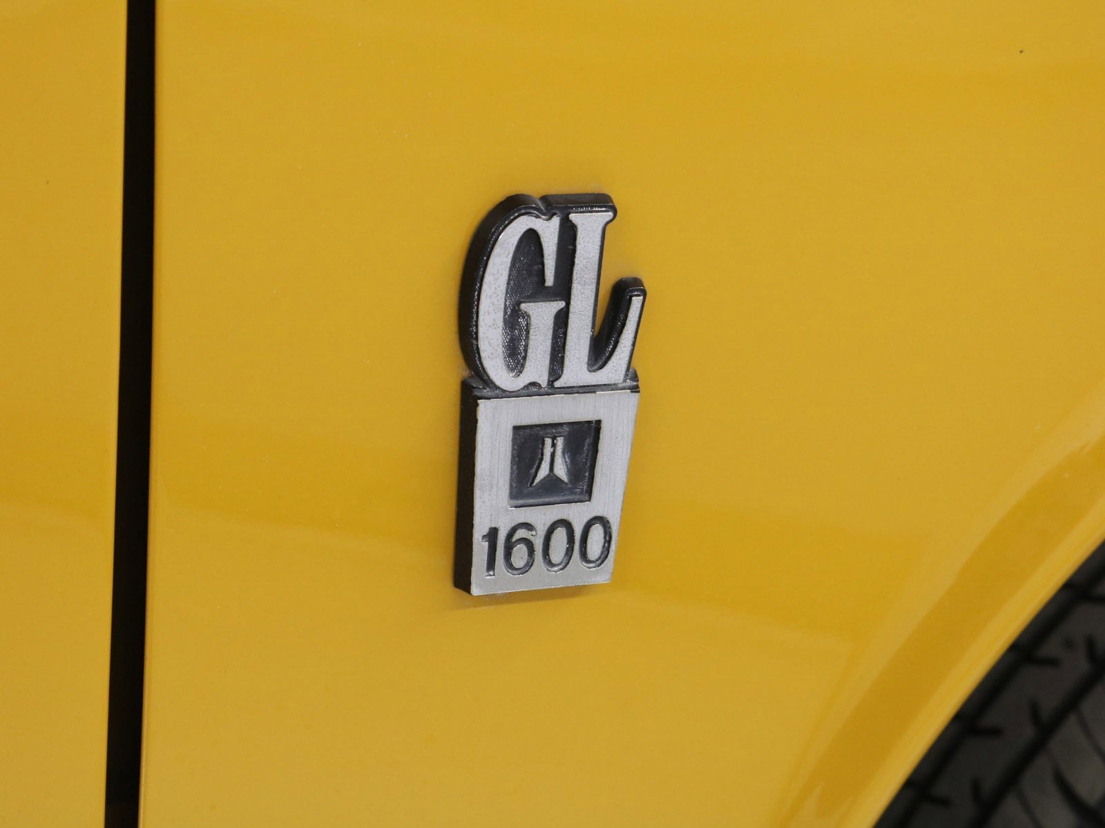 1971 Datsun Bluebird 54