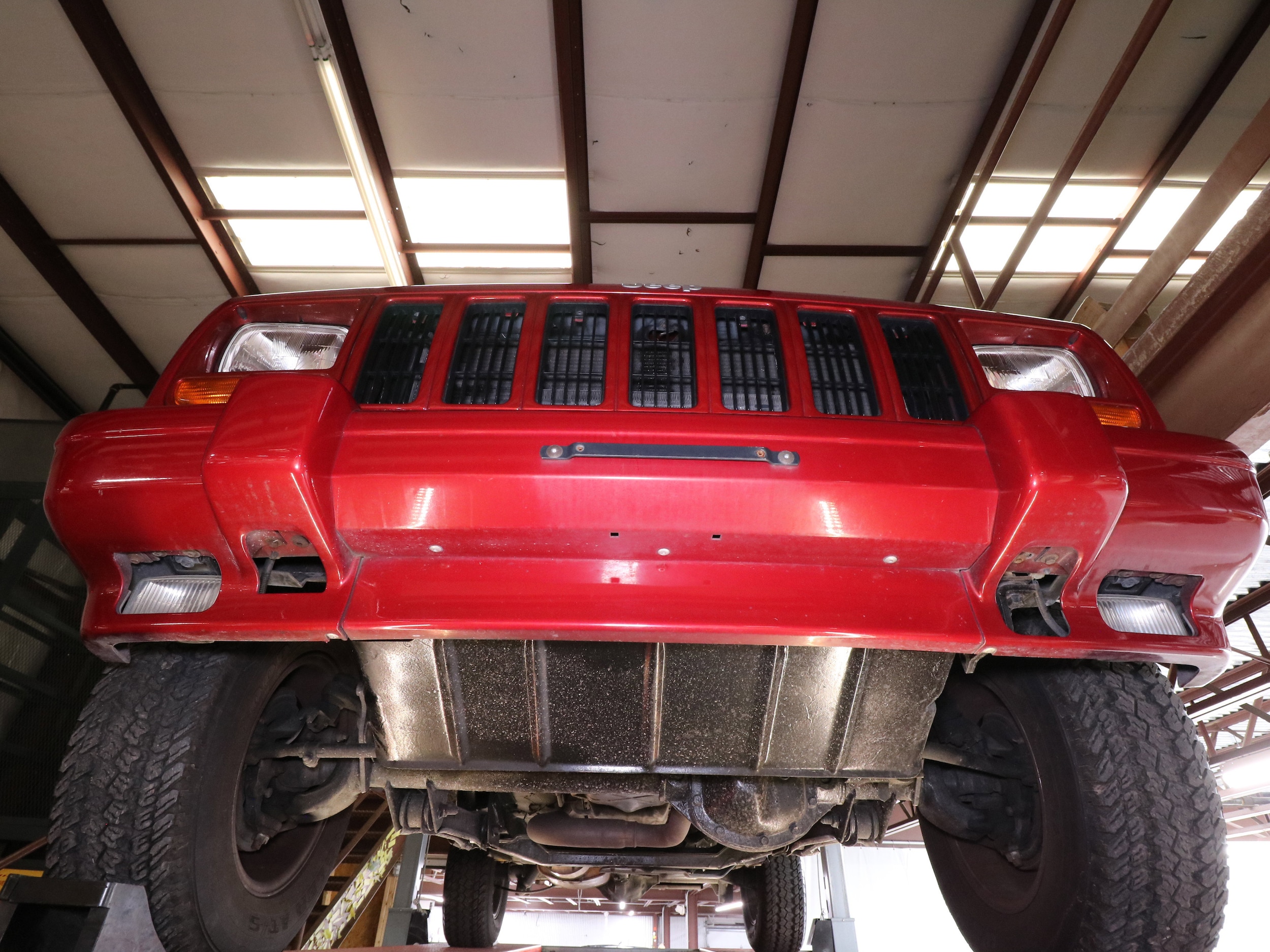 2000 Jeep Cherokee 34