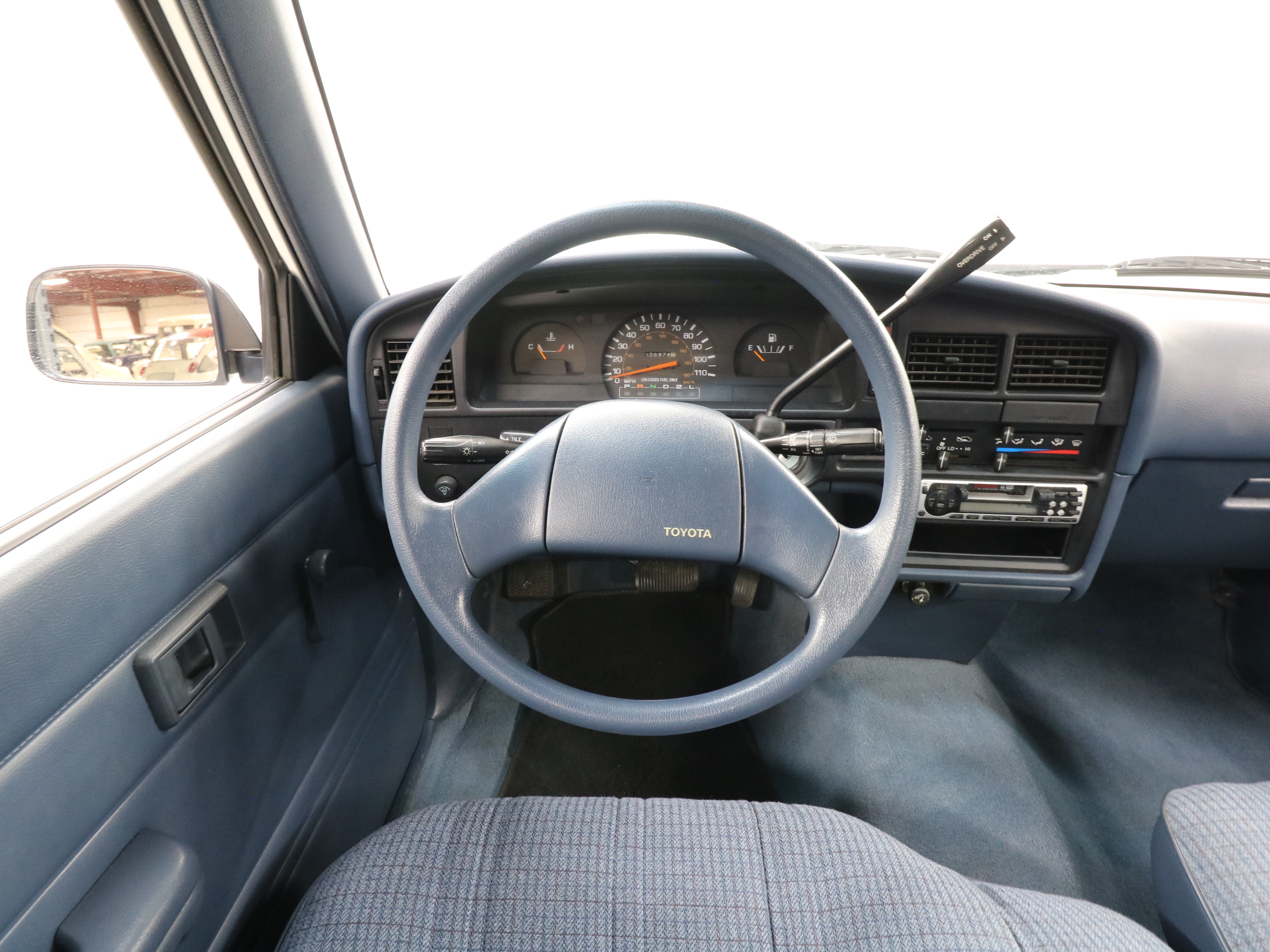 1991 Toyota HiLux 10