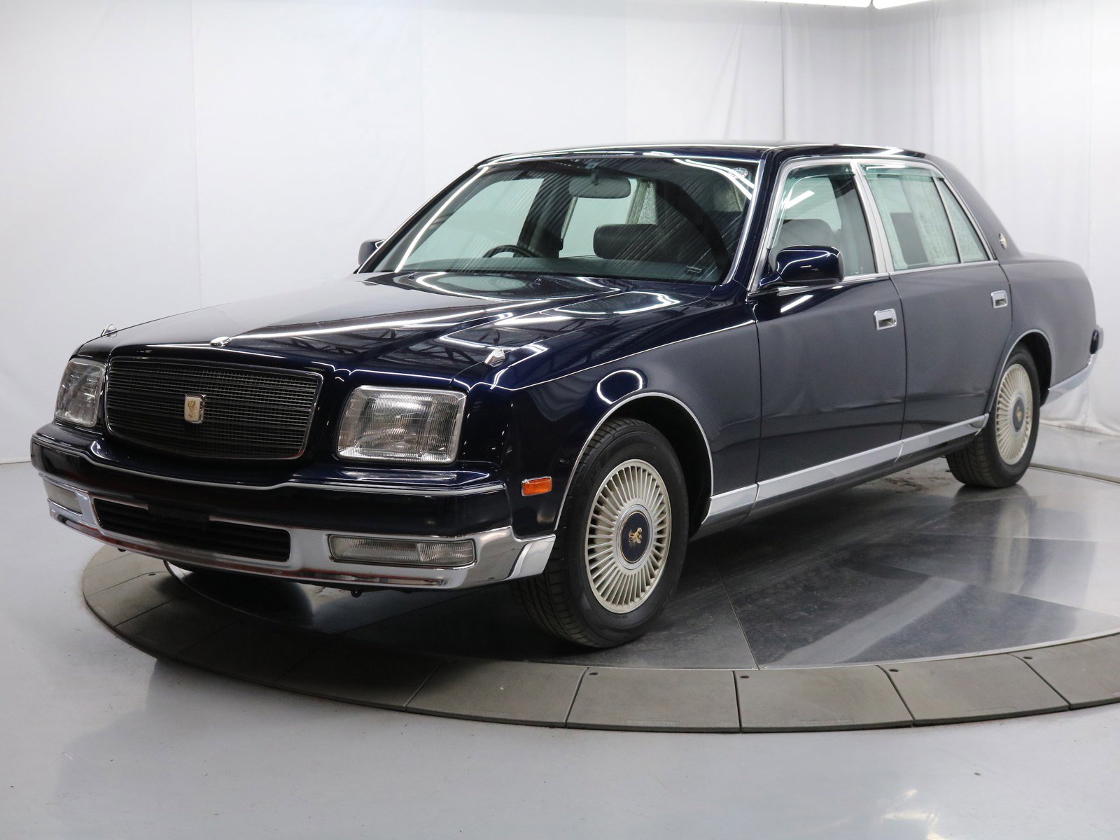 1997 Toyota Century 5