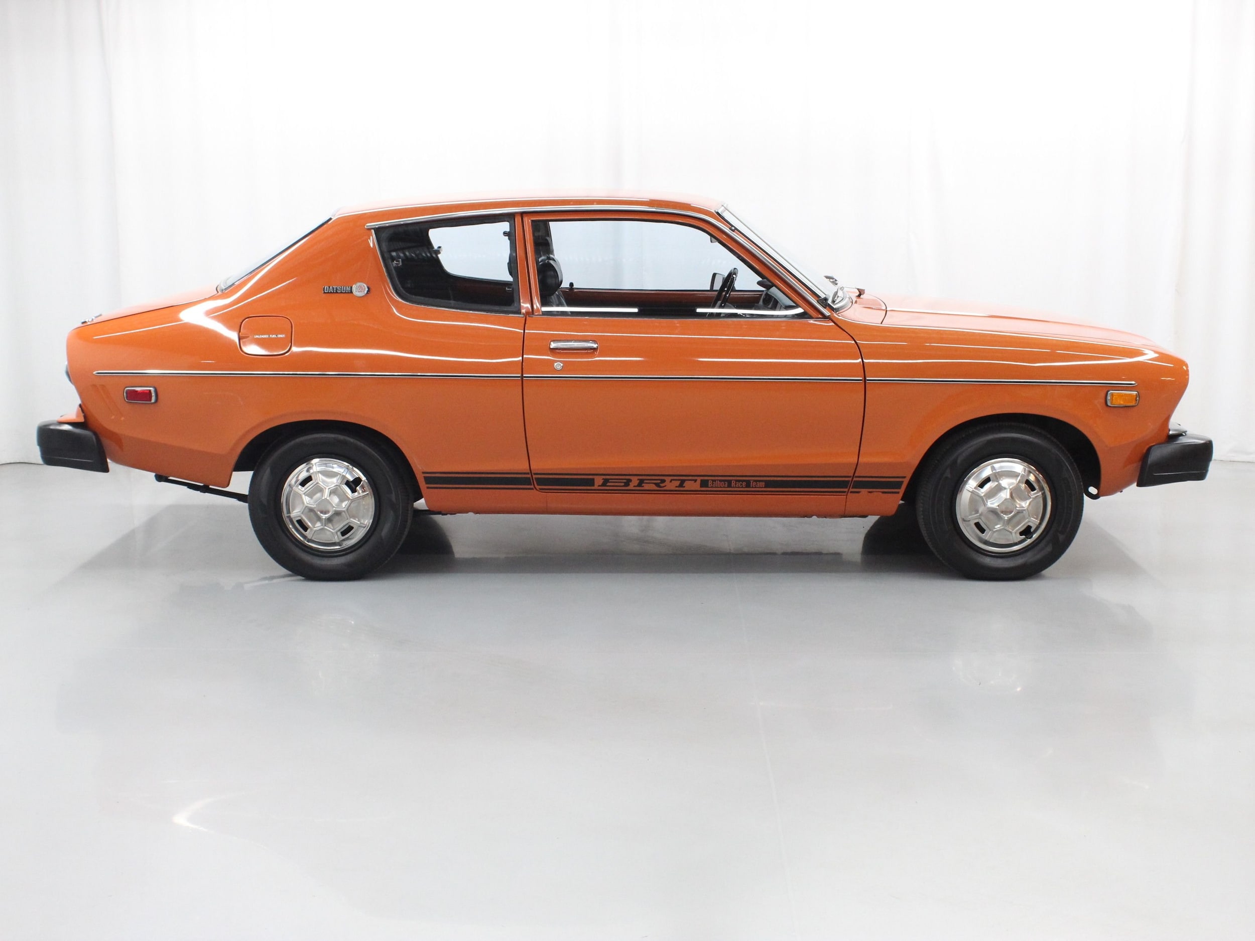 1976 Datsun B210 8