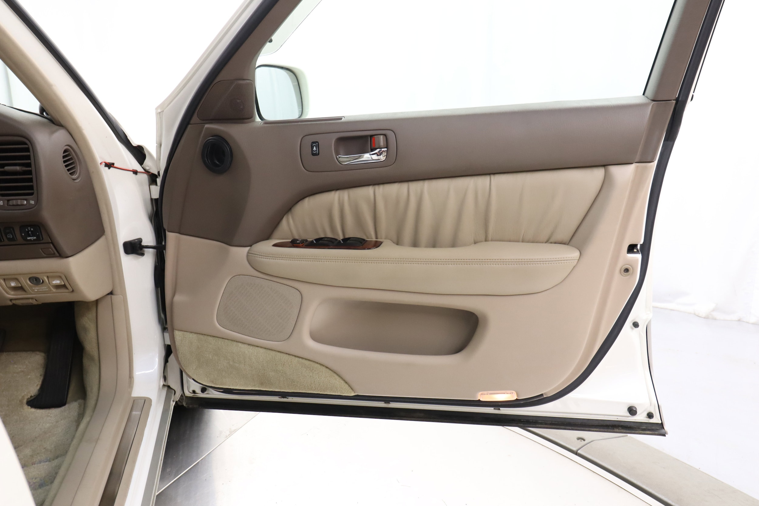 1994 Toyota Celsior 21