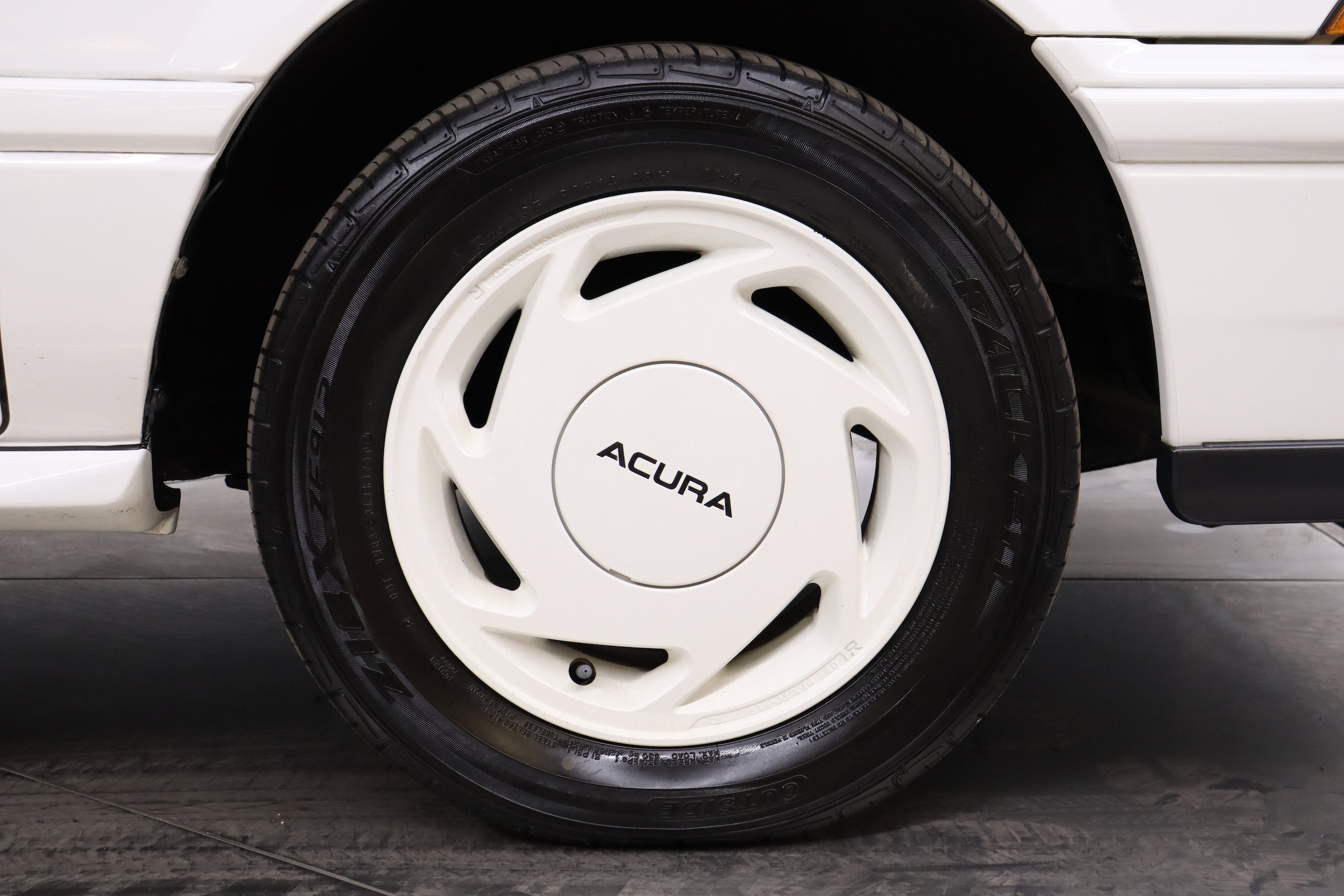 1988 Acura Integra 36
