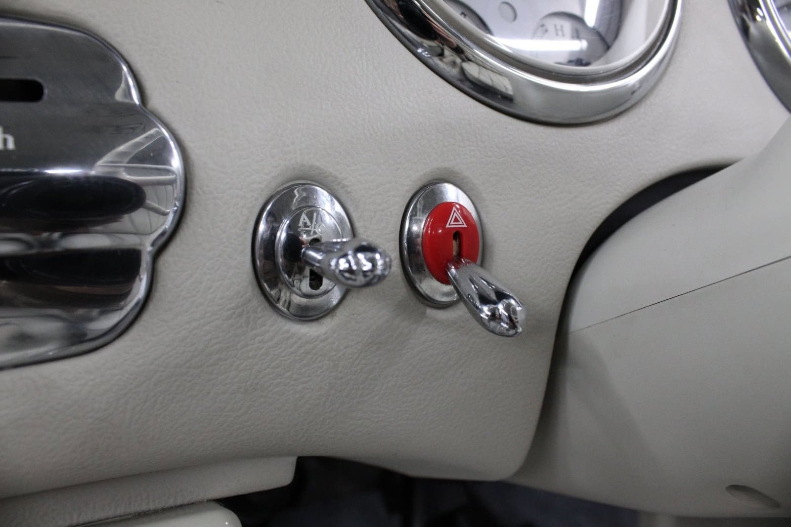 1991 Nissan Figaro 36
