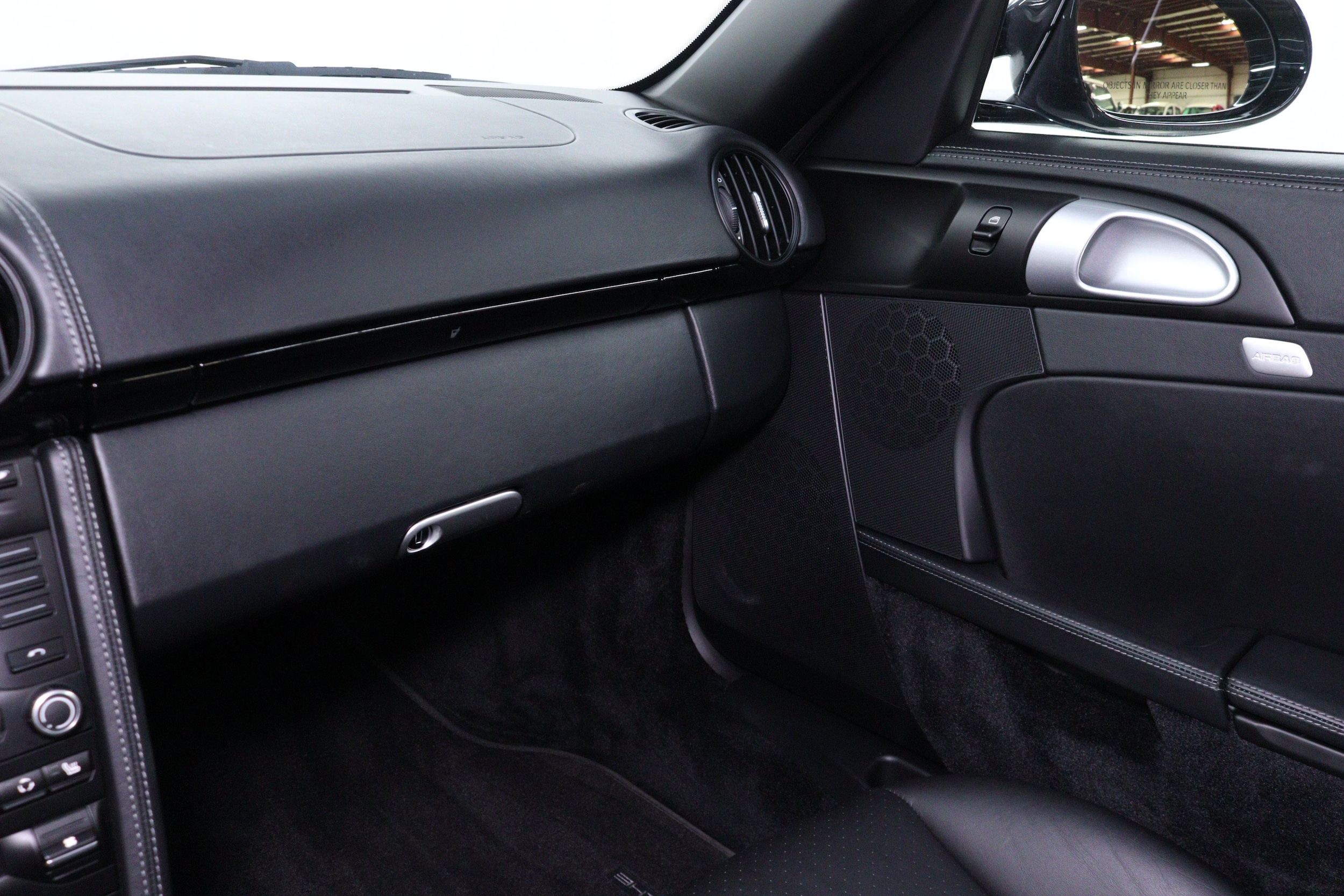 2011 Porsche Cayman 66