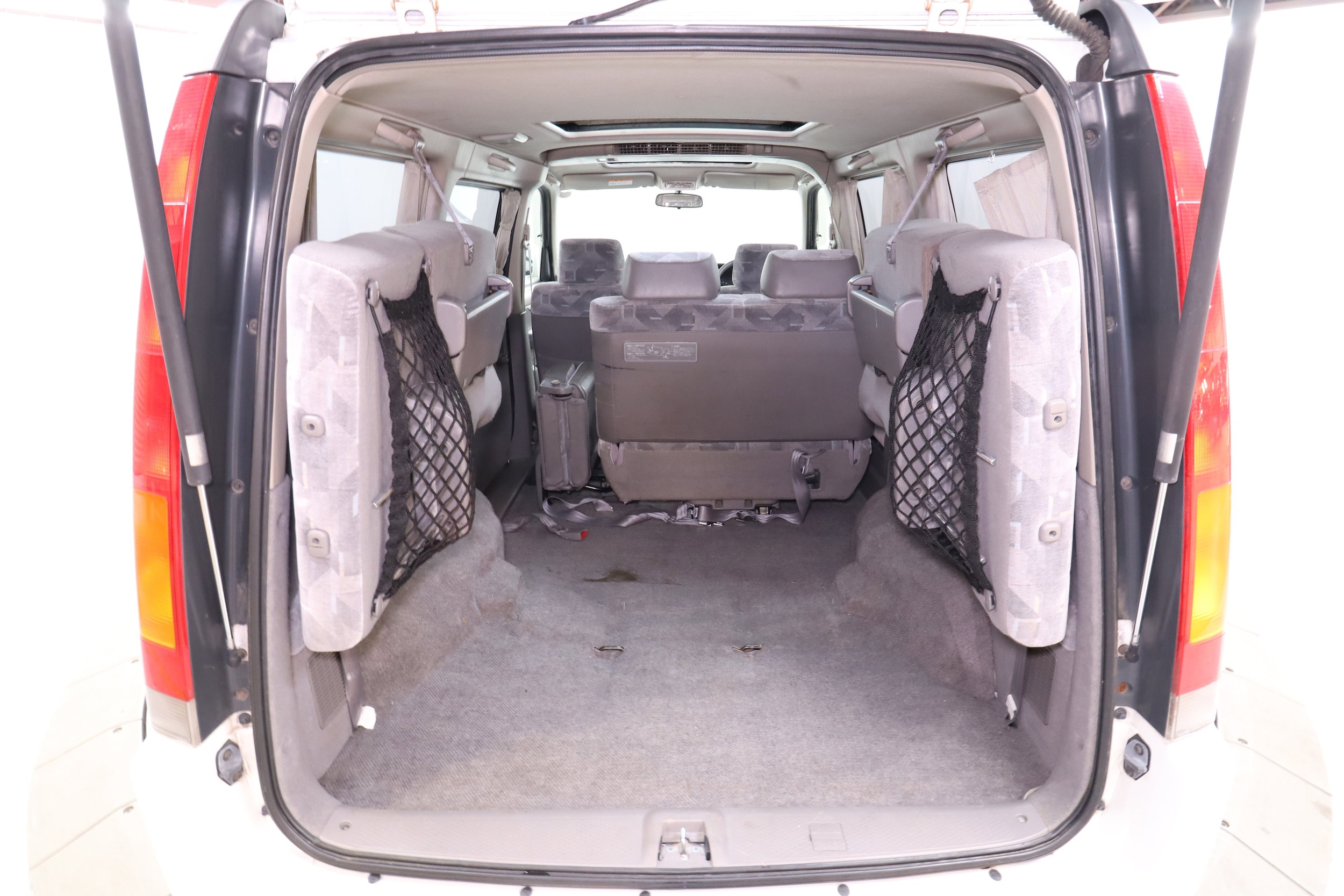 1998 Honda Stepwgn 28