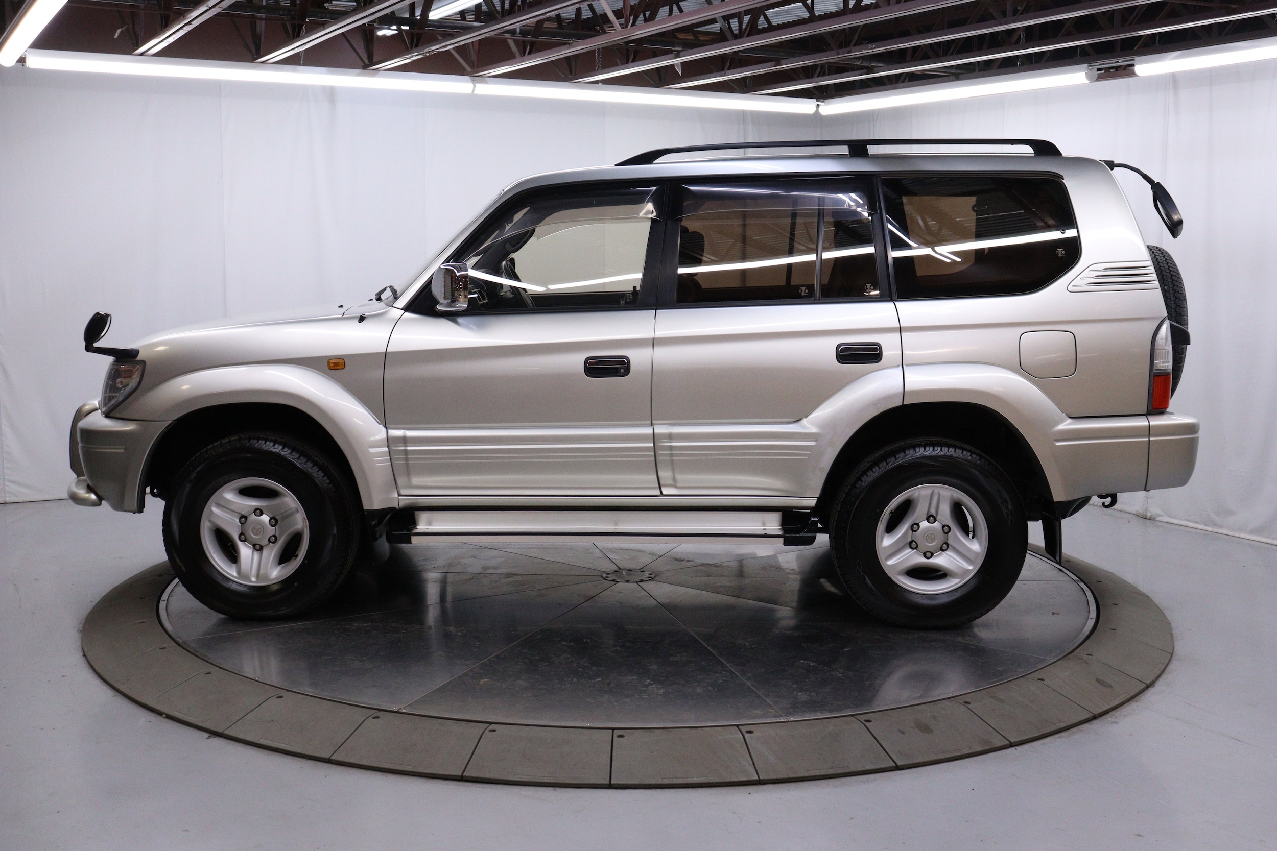 1999 Toyota Land Cruiser 6