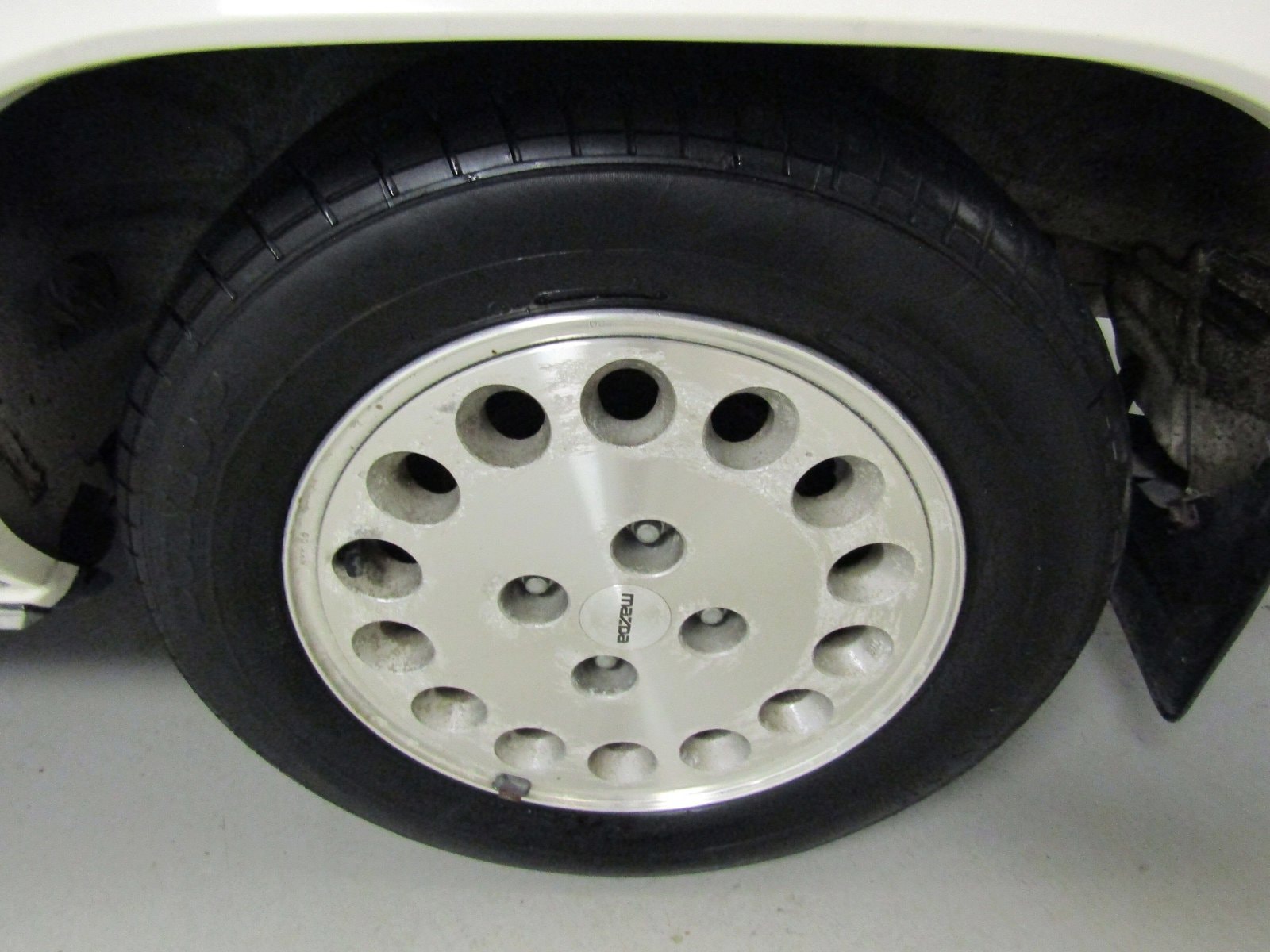 1985 Mazda Cosmo 41