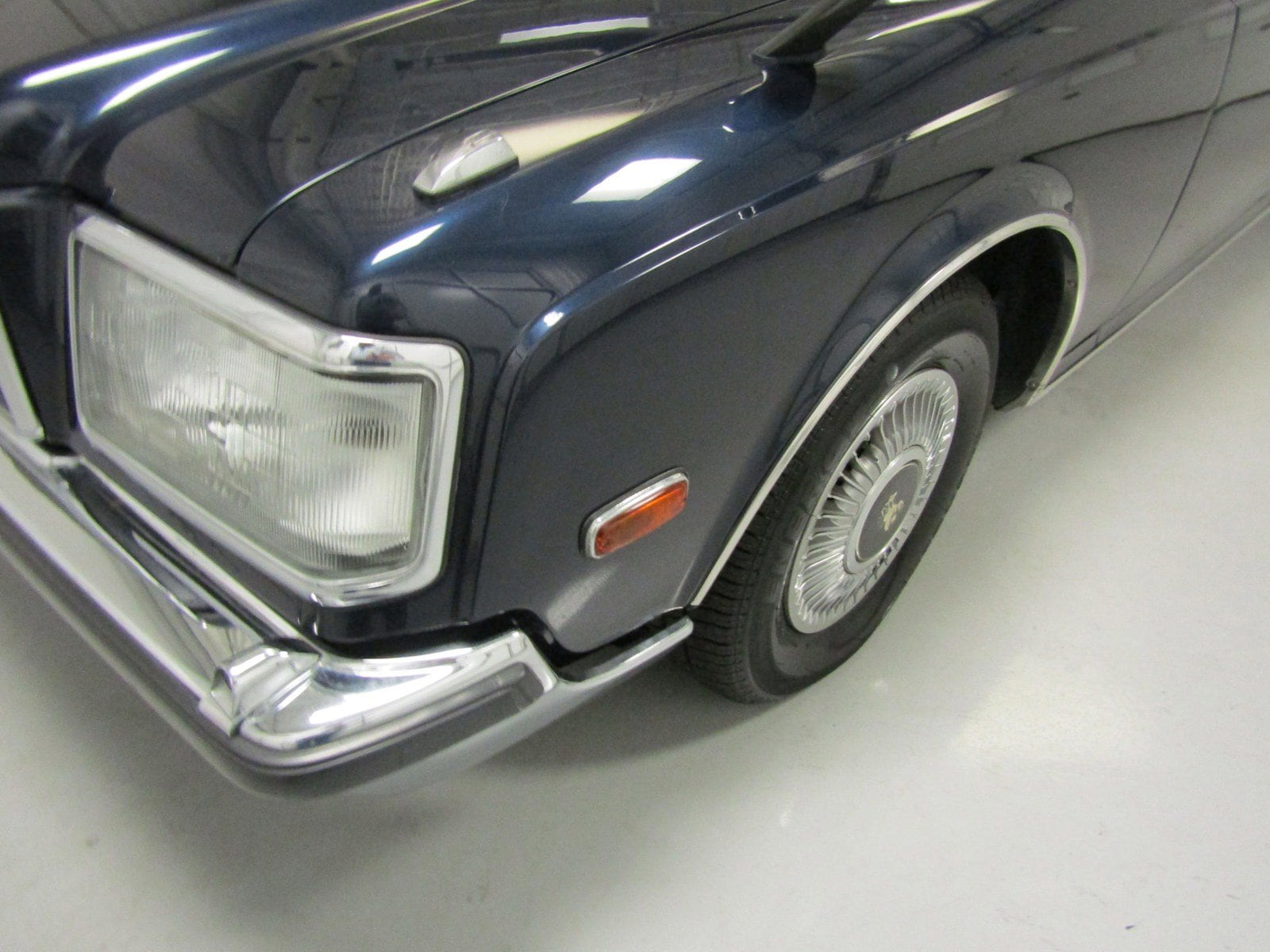 1991 Toyota Century 40