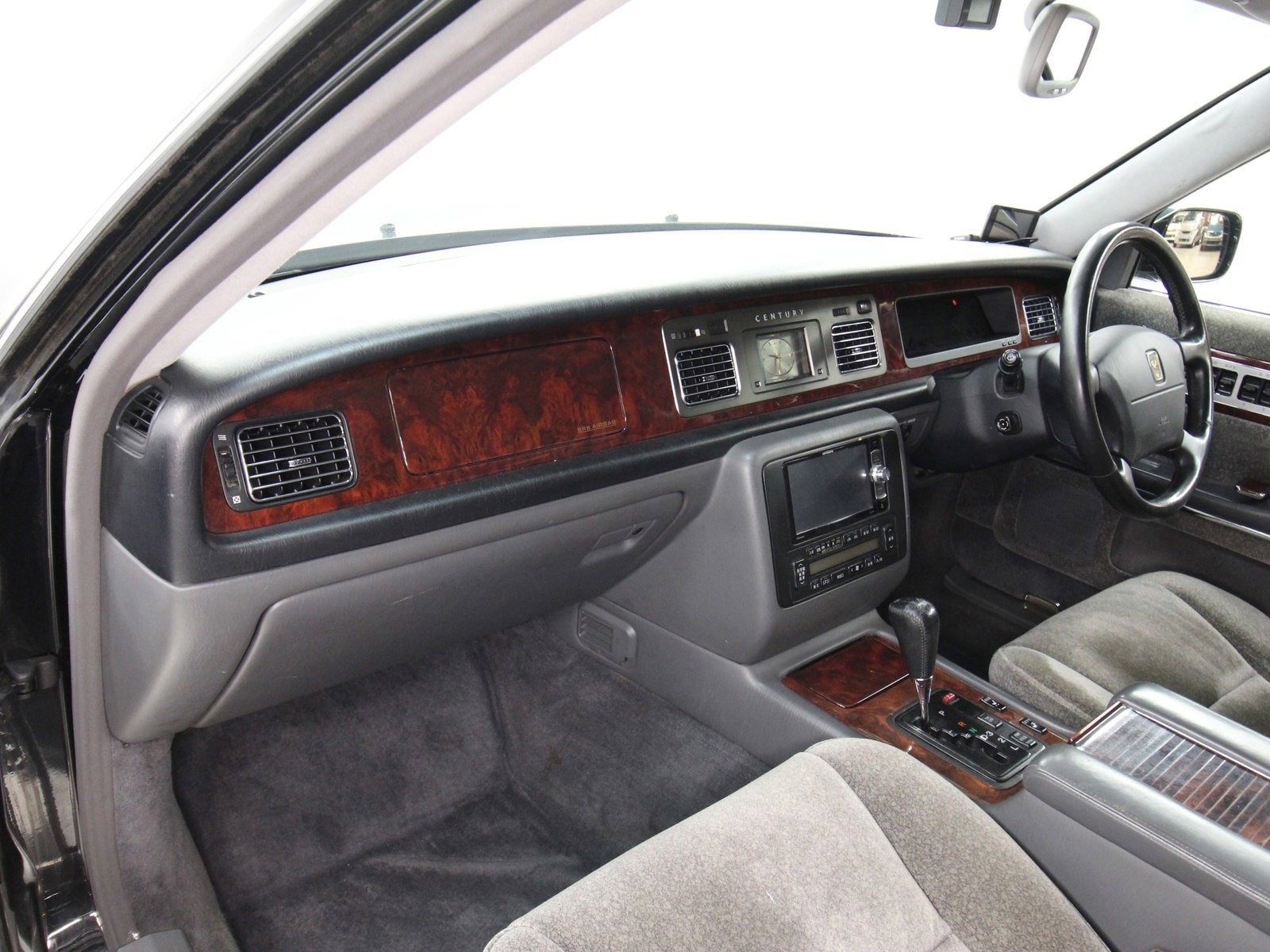 1997 Toyota Century 15