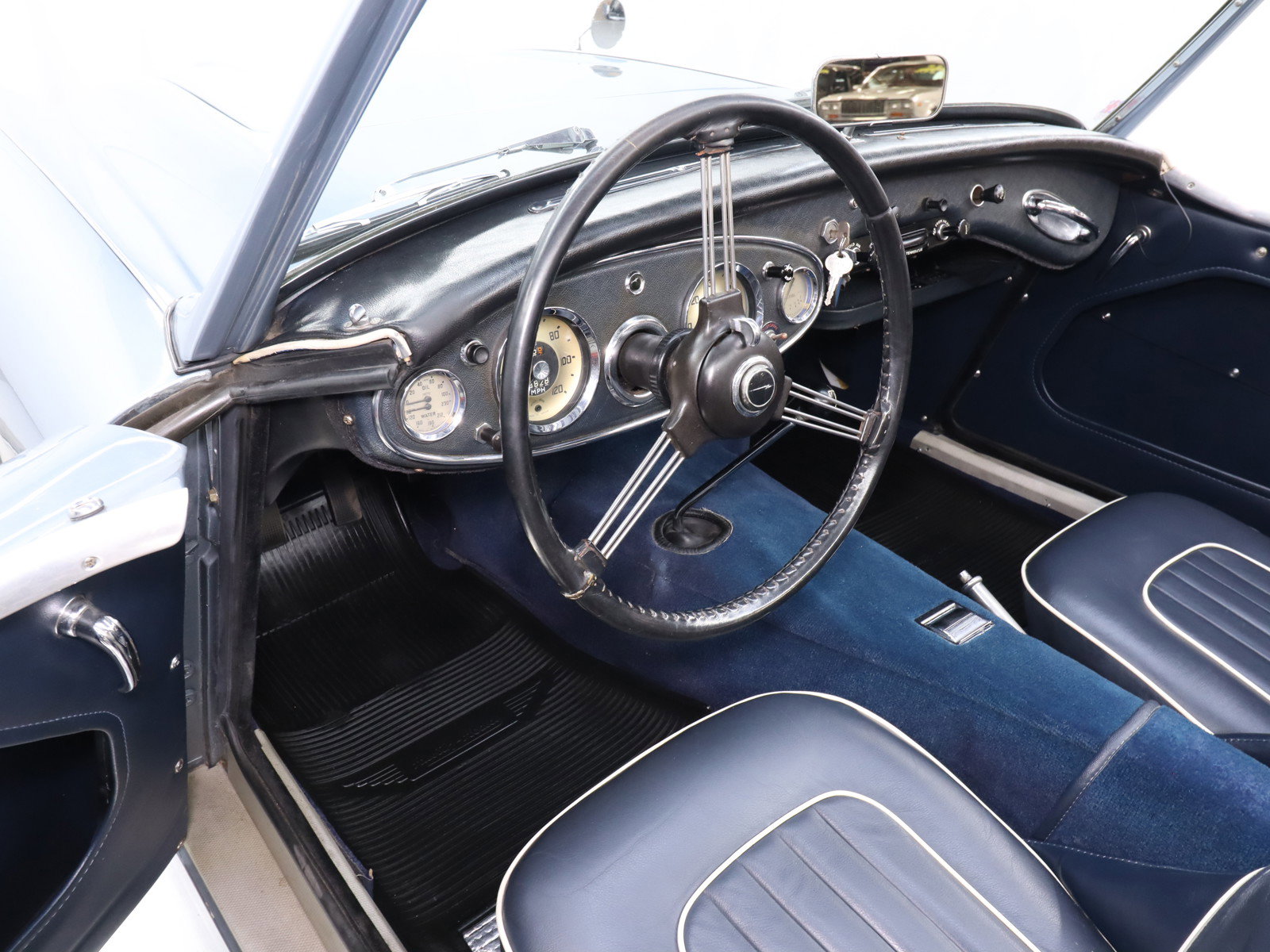 1960 Austin Healey 3000 17