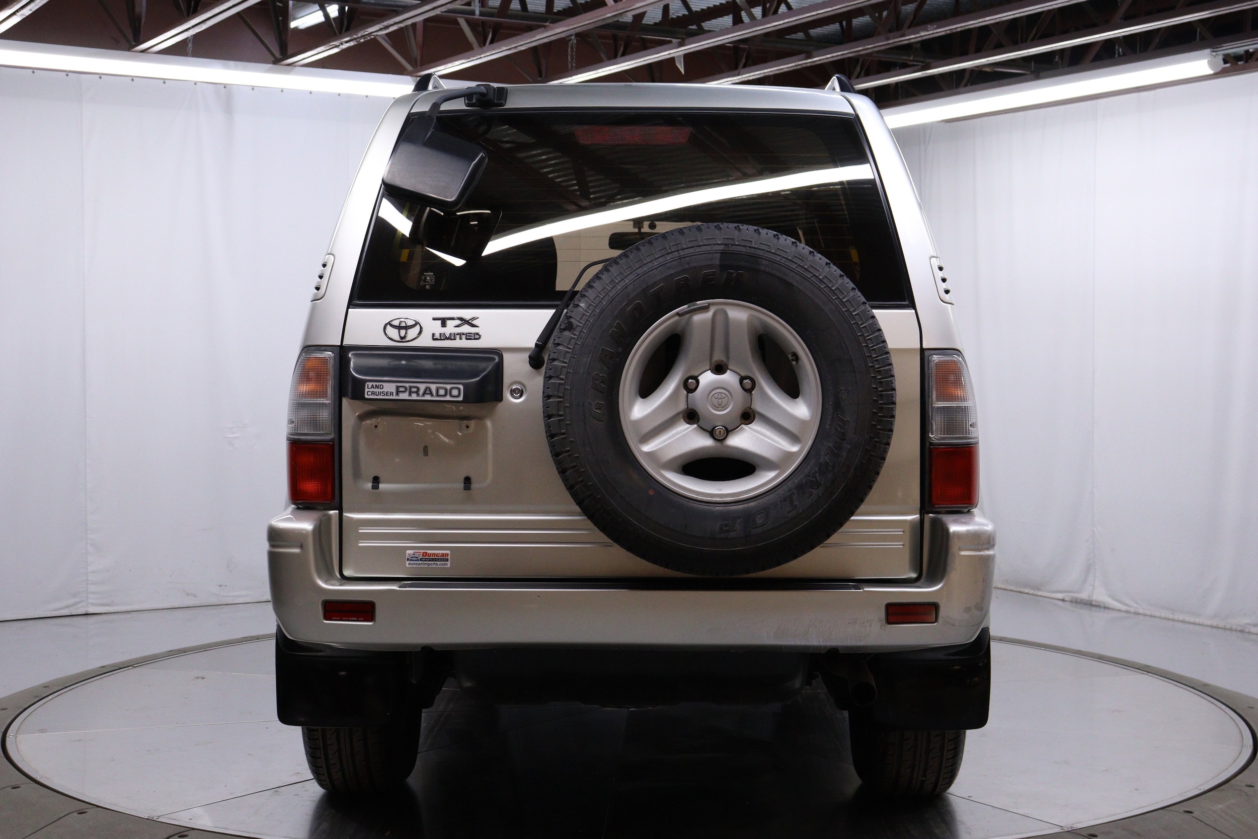 1999 Toyota Land Cruiser 8