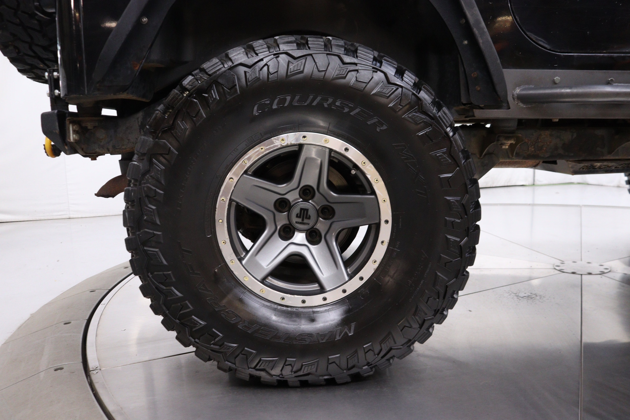 2002 Jeep Wrangler 33