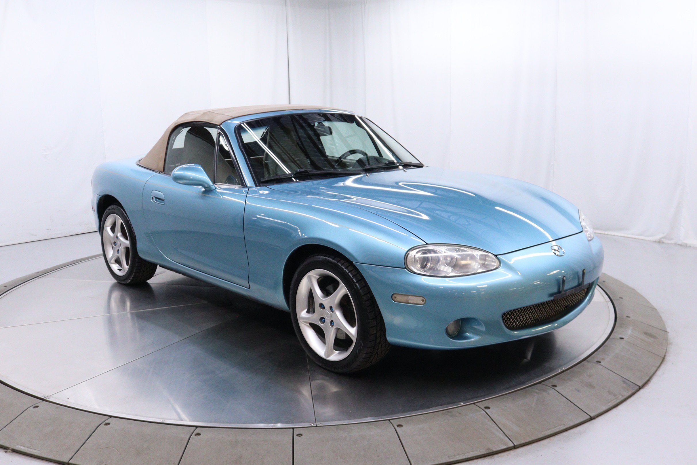 2001 Mazda MX-5 Miata 1