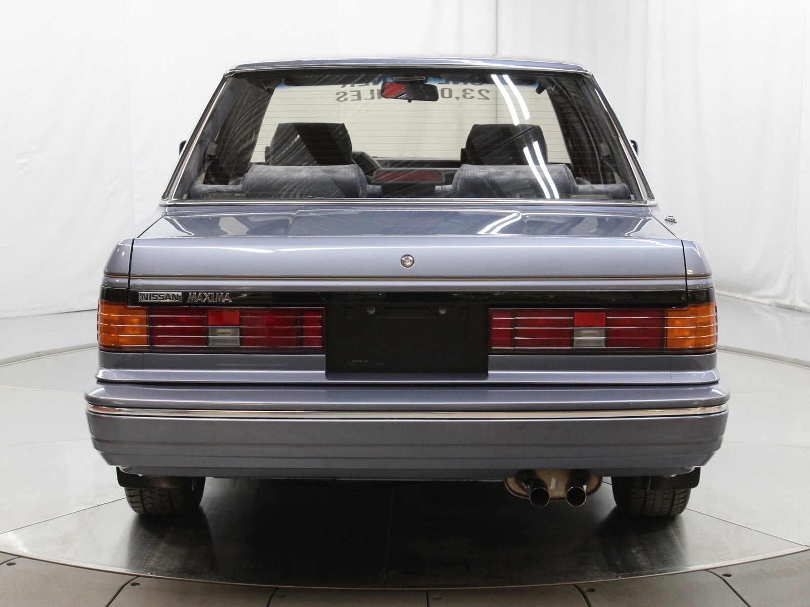 1987 Nissan Maxima 6