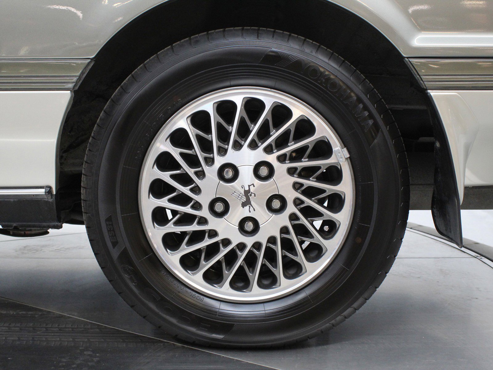 1991 Toyota Soarer 32