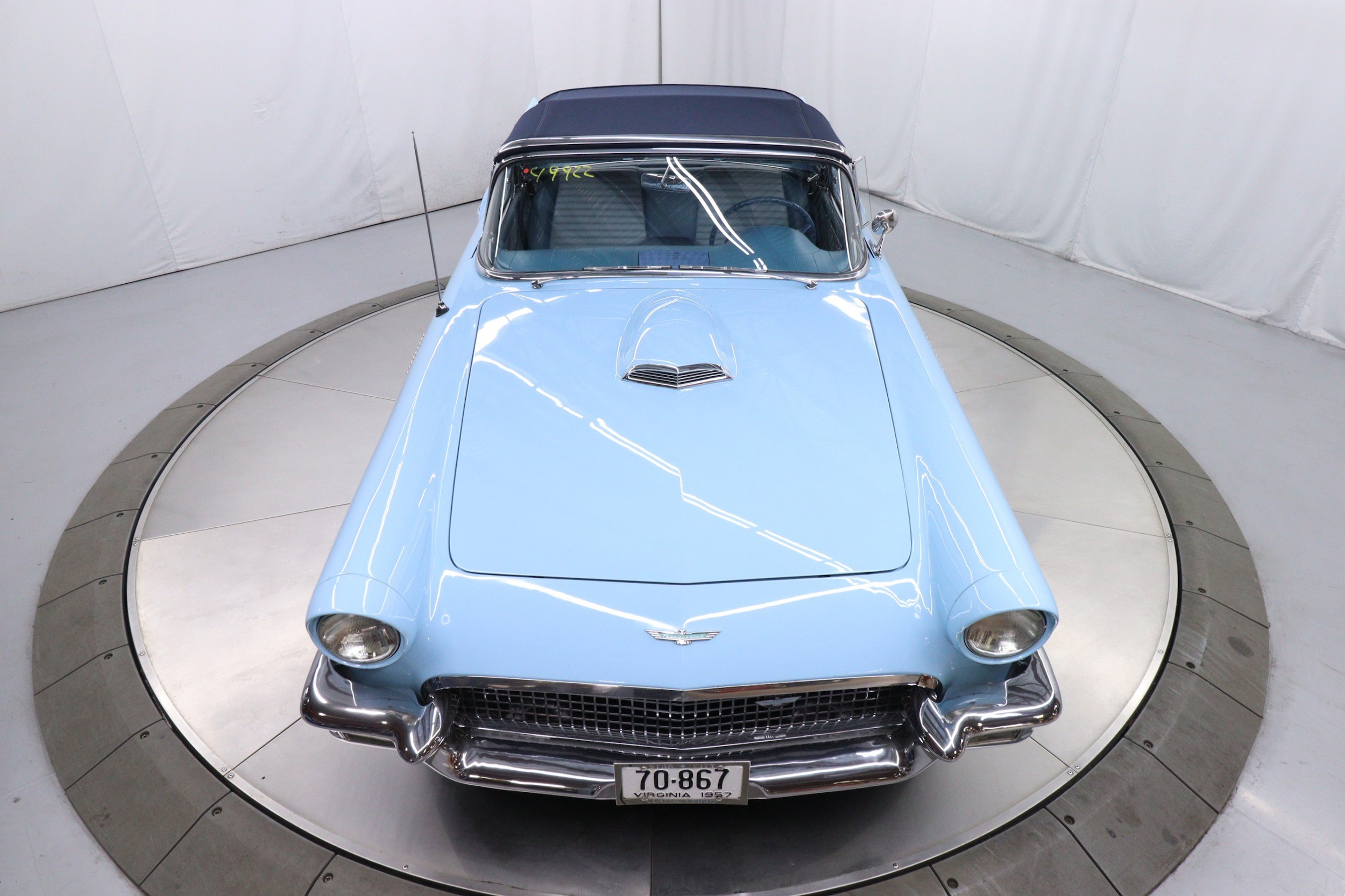 1957 Ford Thunderbird 97