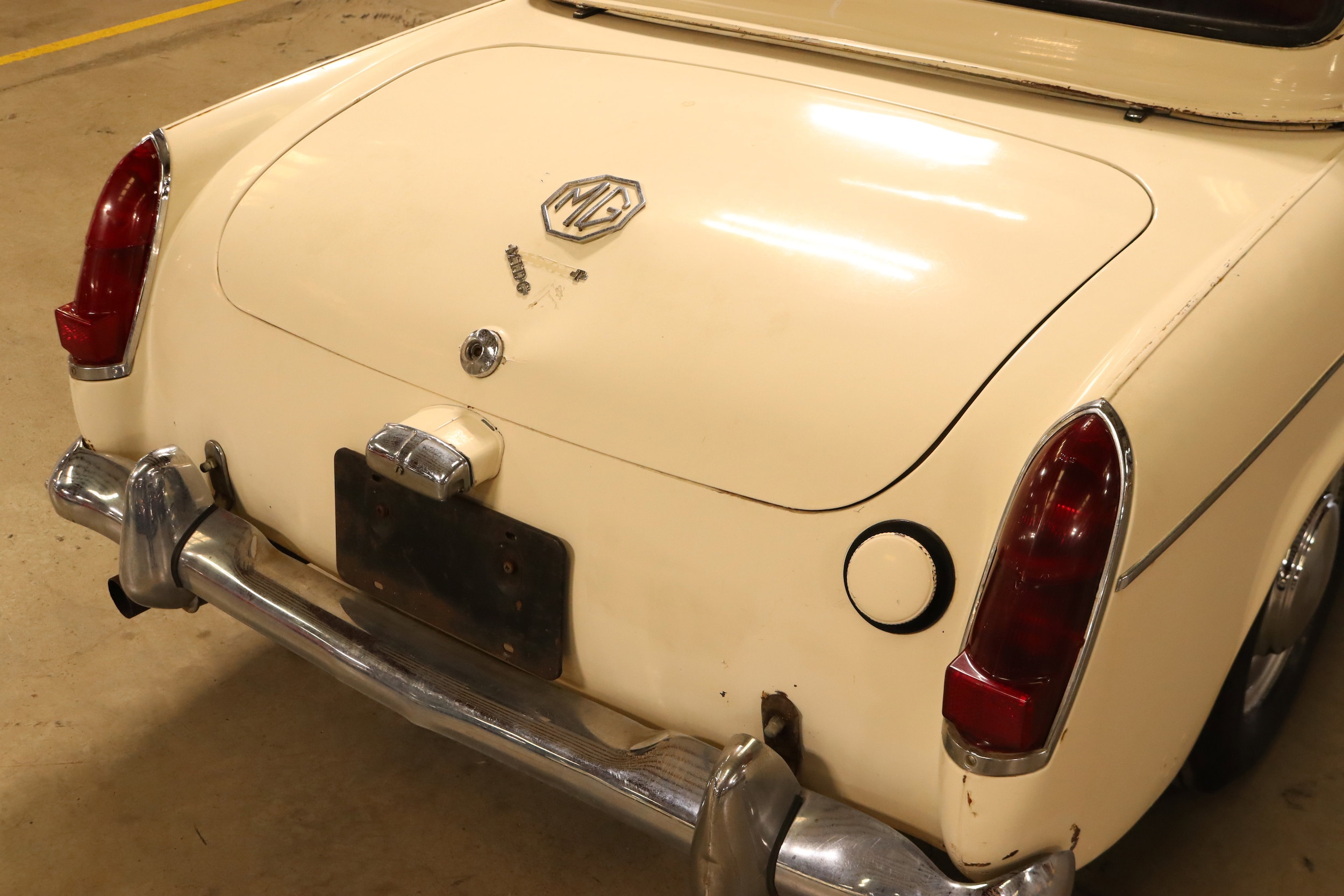 1967 MG Midget 18