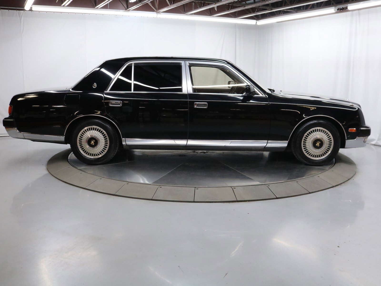 1997 Toyota Century 11