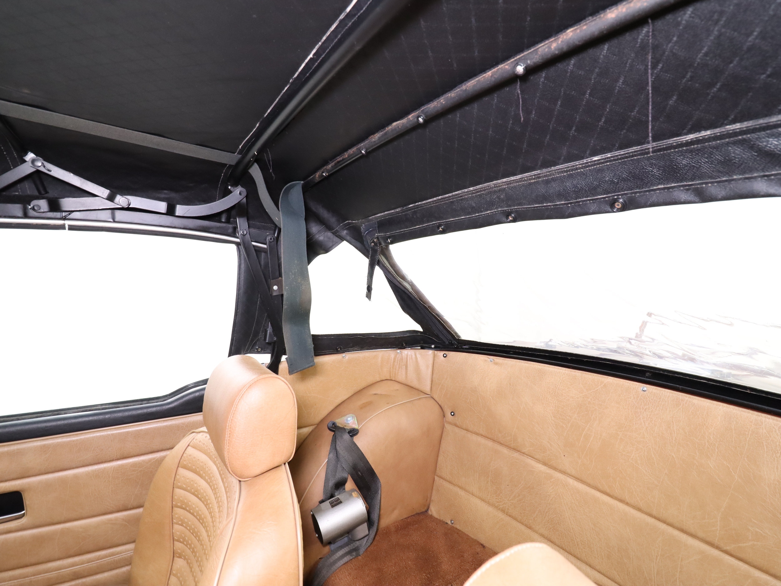 1976 Triumph TR6 123