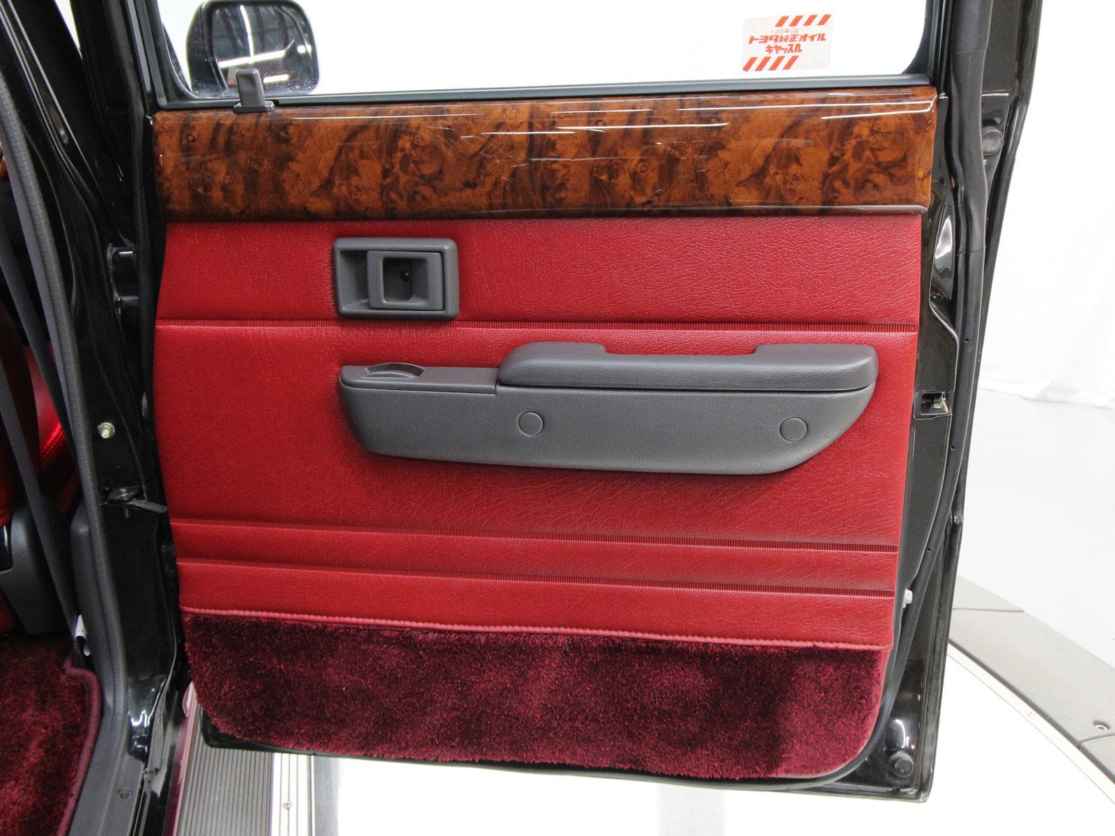 1996 Toyota Classic 23