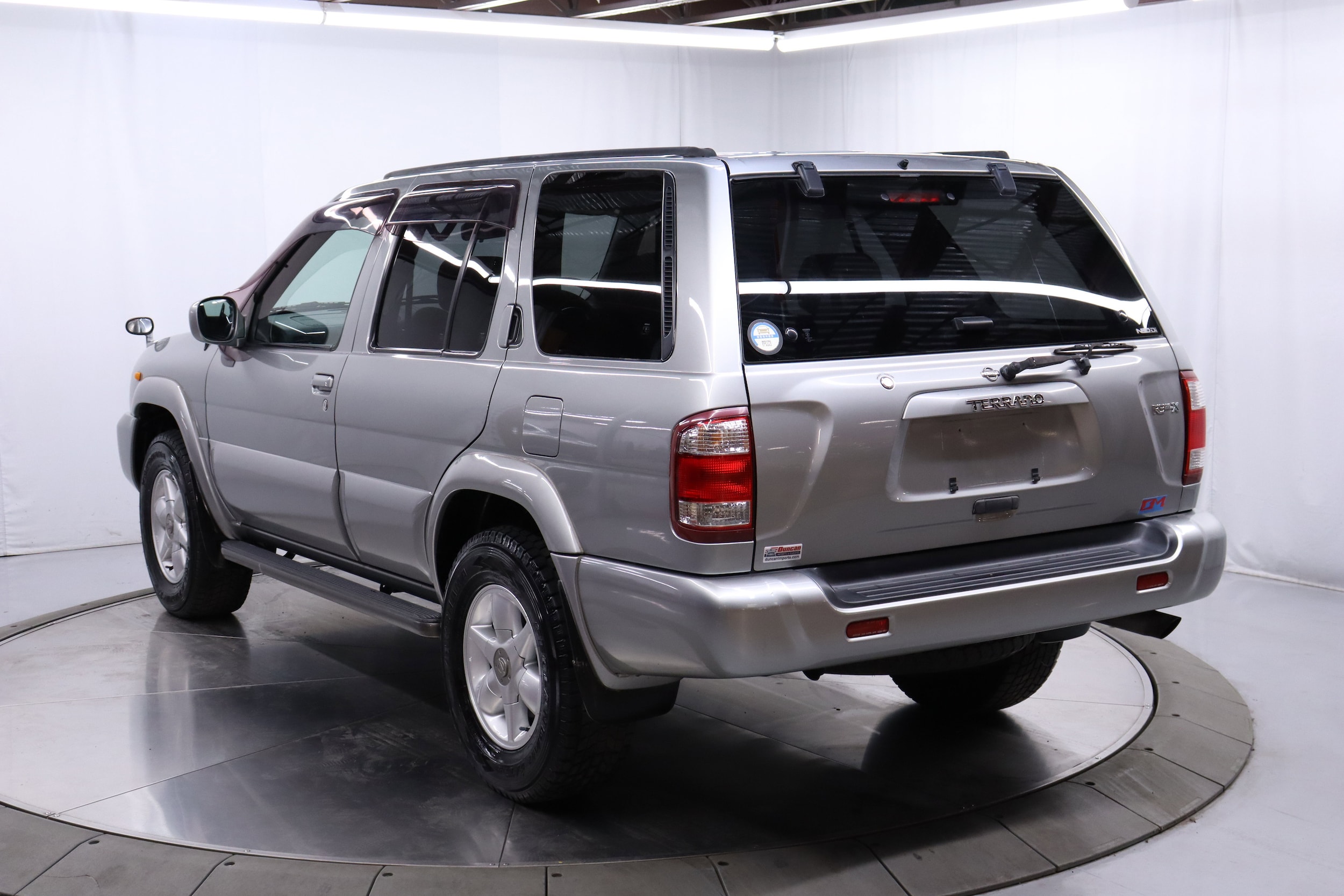 1999 Nissan Terrano 8