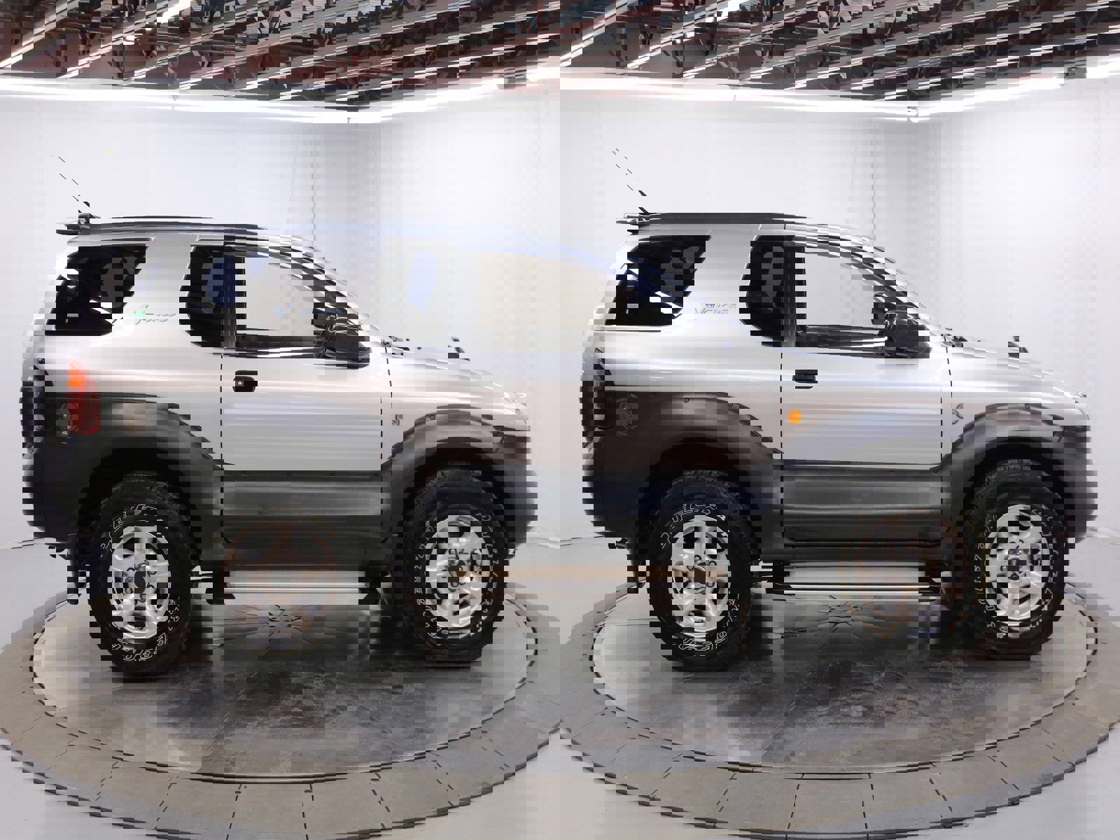 1997 Isuzu Vehicross 7