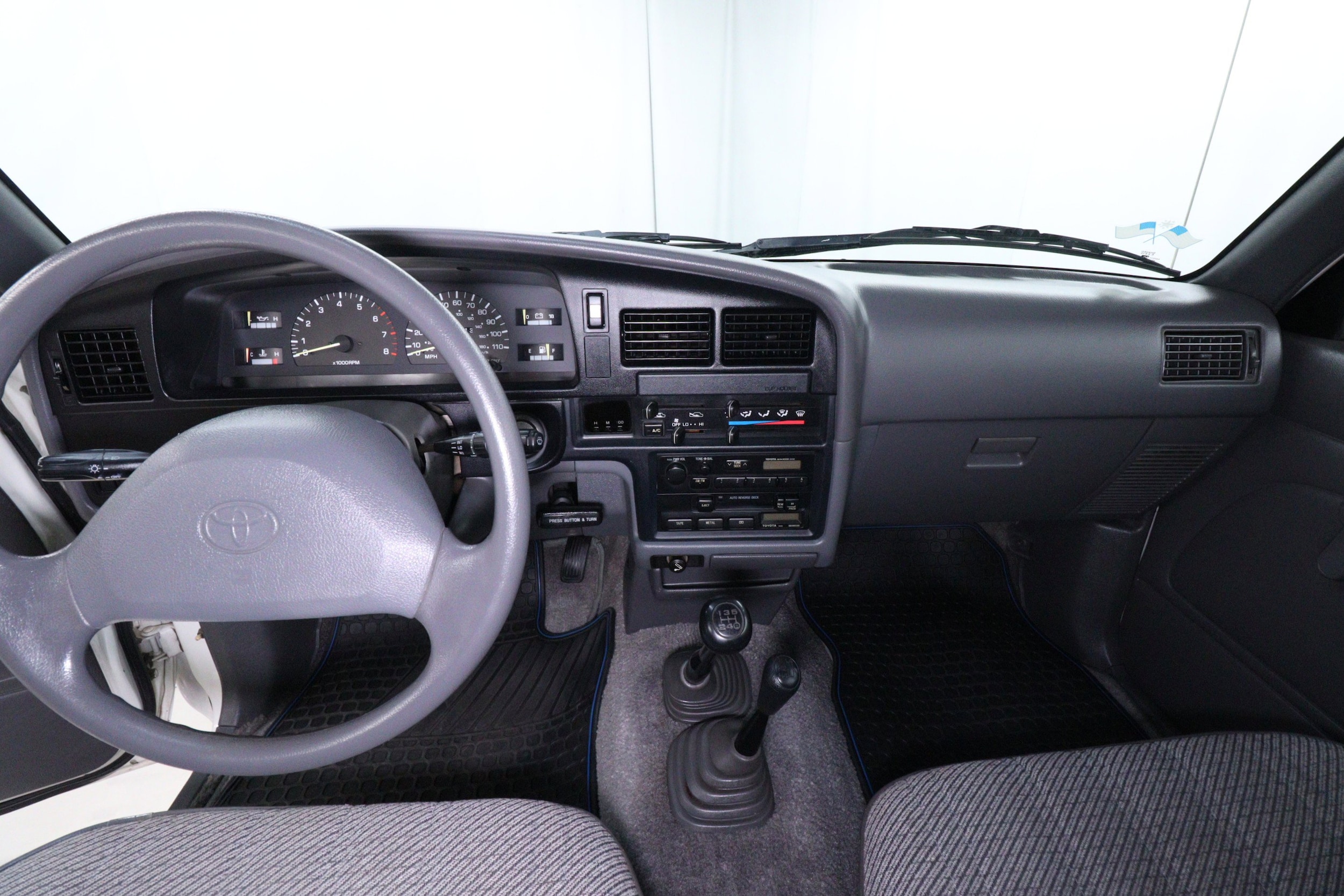 1994 Toyota Pickup 47