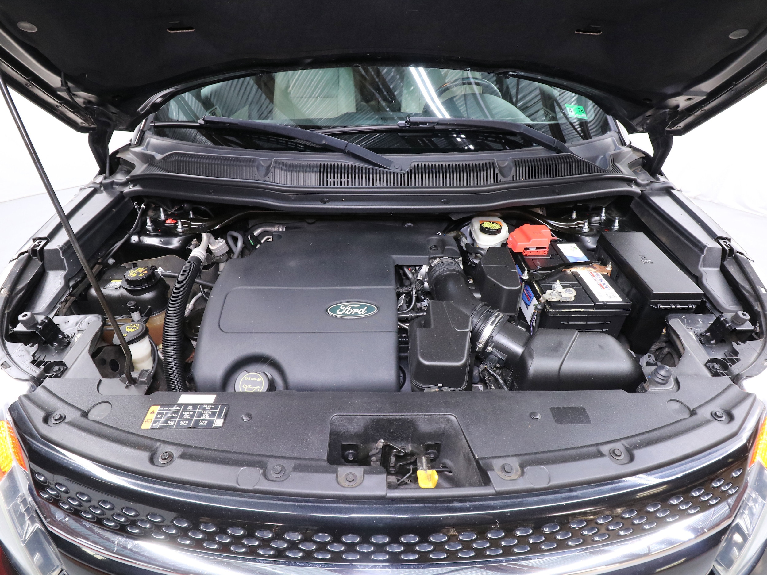 2015 Ford Explorer 27