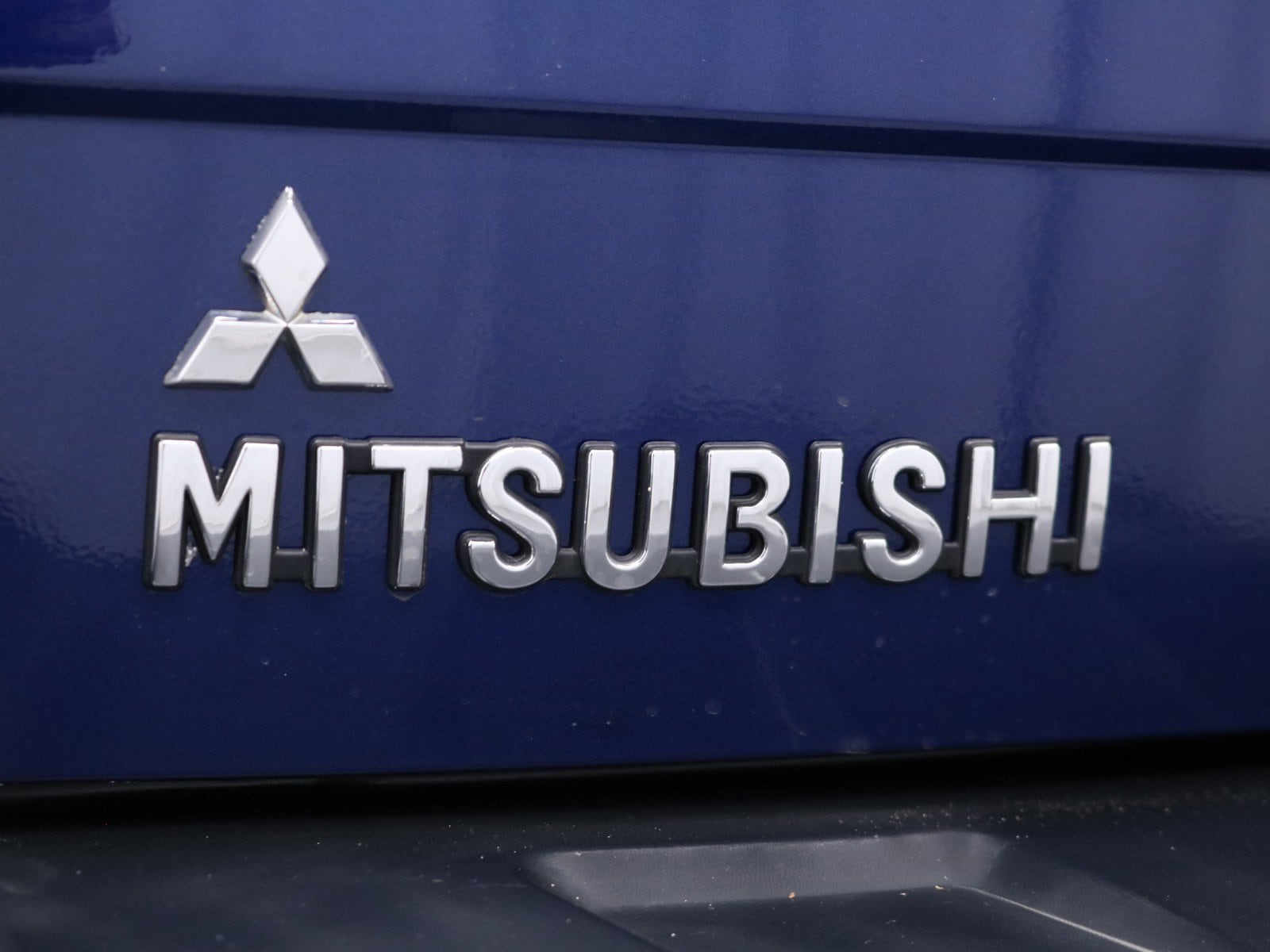1998 Mitsubishi RVR Sports Gear 58