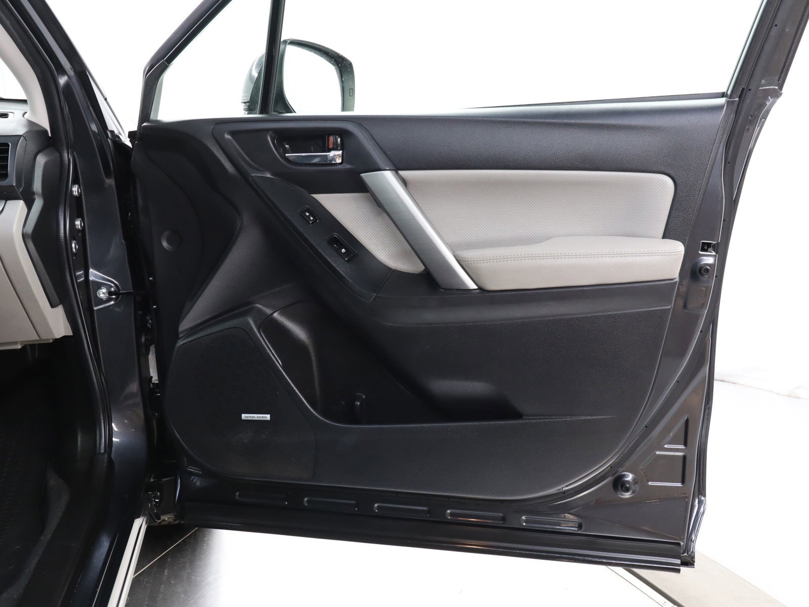 2015 Subaru Forester 22