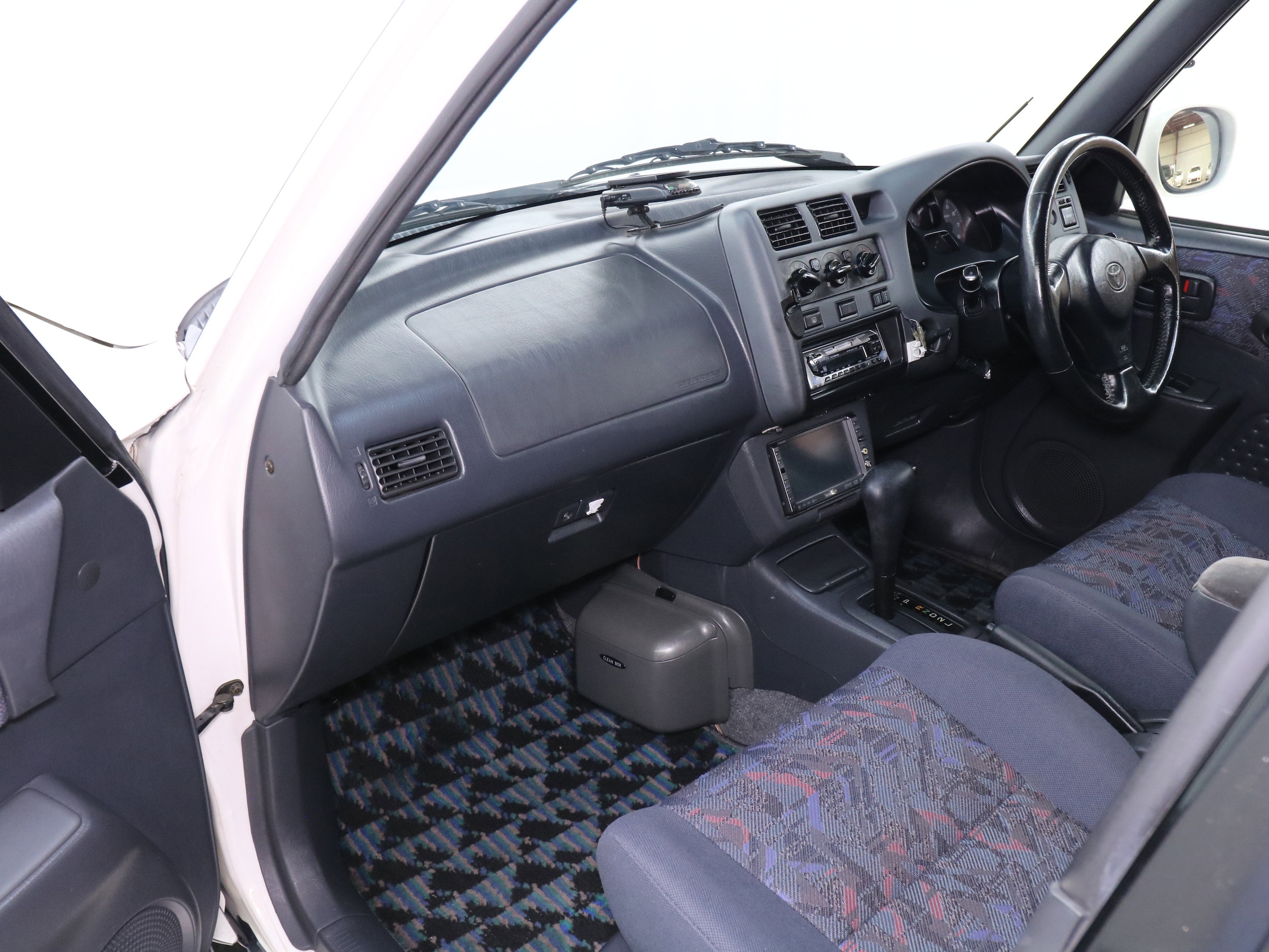 1998 Toyota RAV4 15