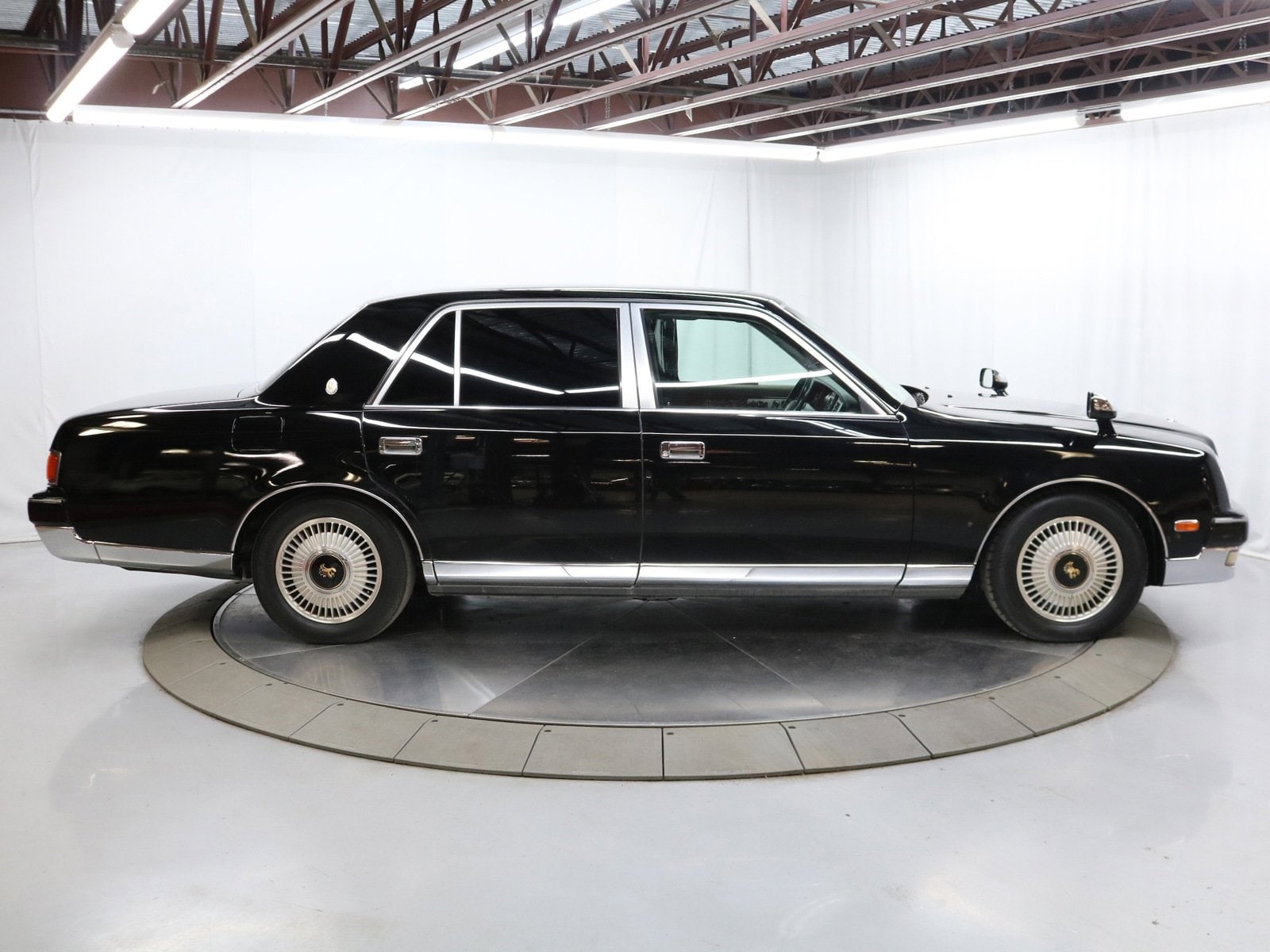 1997 Toyota Century 11