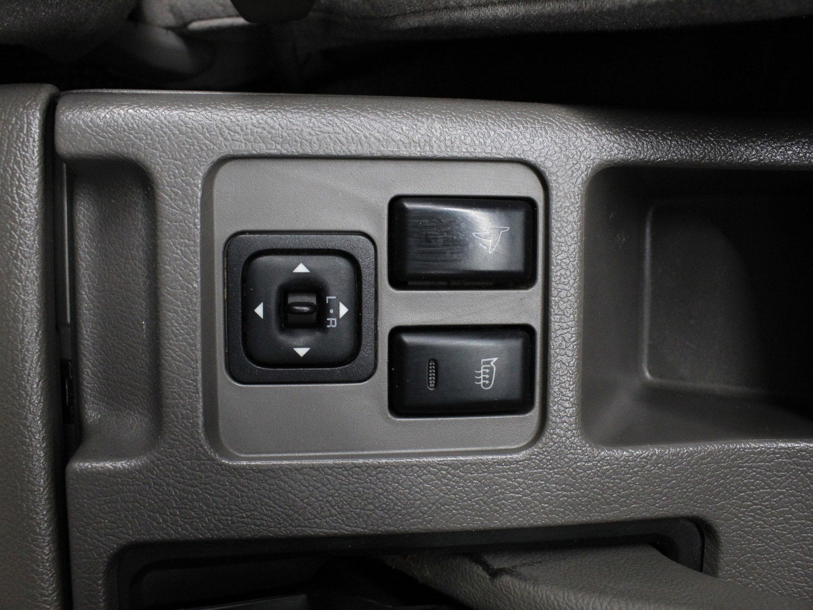 1995 Isuzu Mu 20