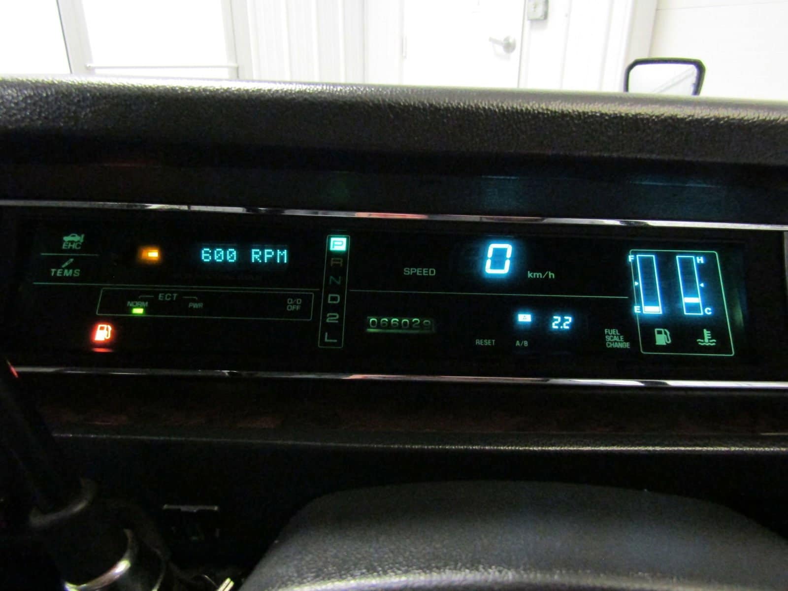 1991 Toyota Century 18