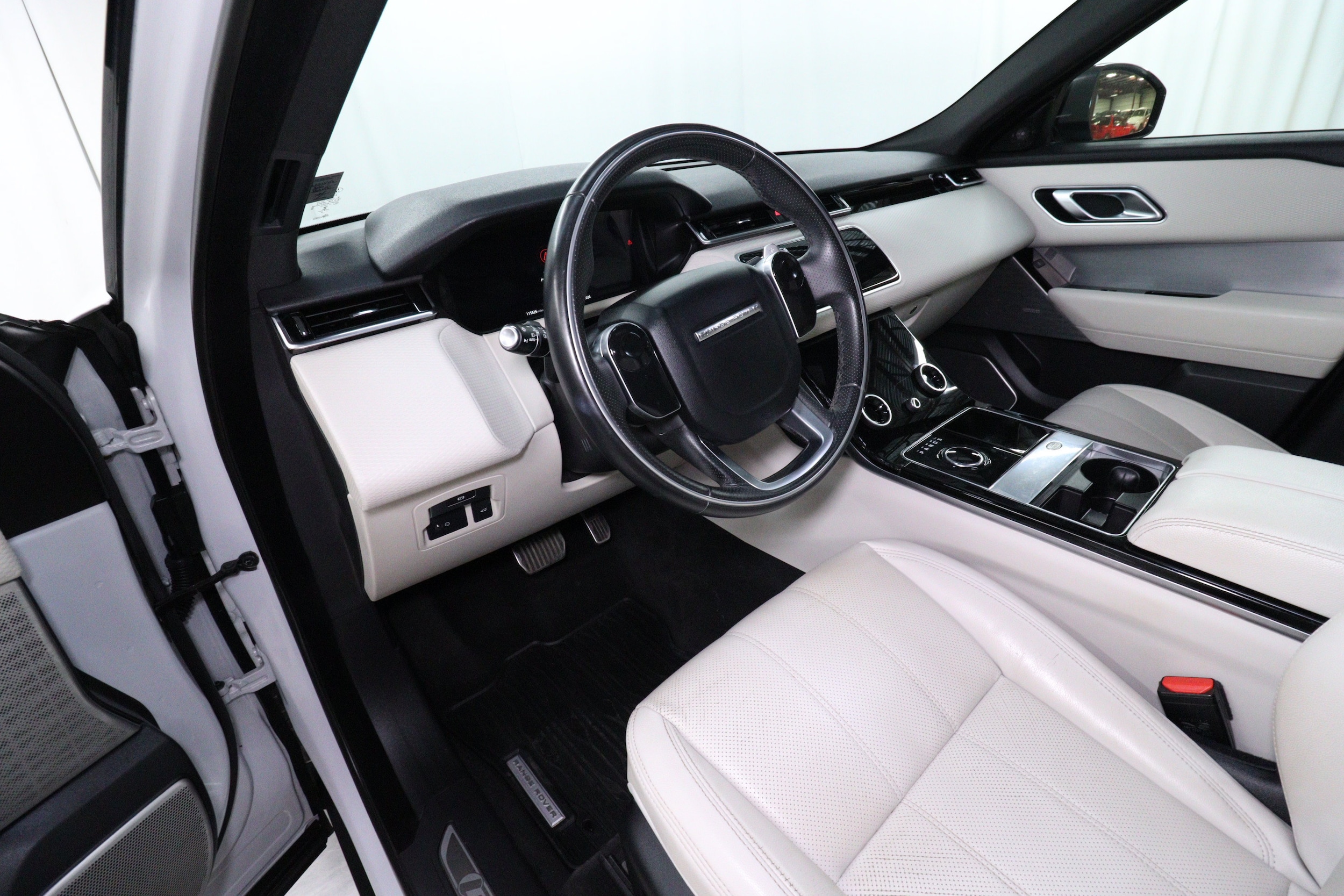 2019 Land Rover Range Rover Velar 10