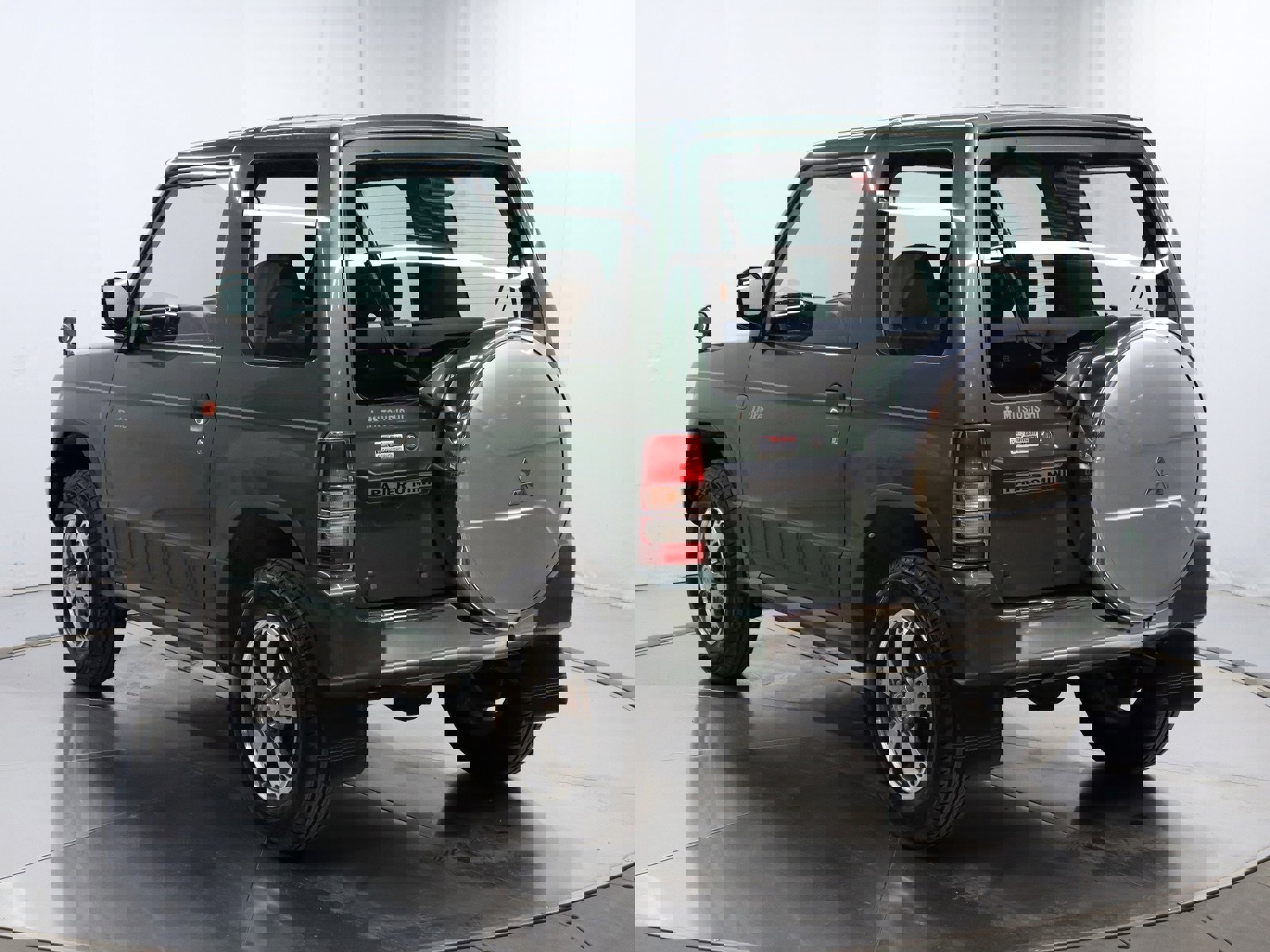 1998 Mitsubishi Pajero Mini 4