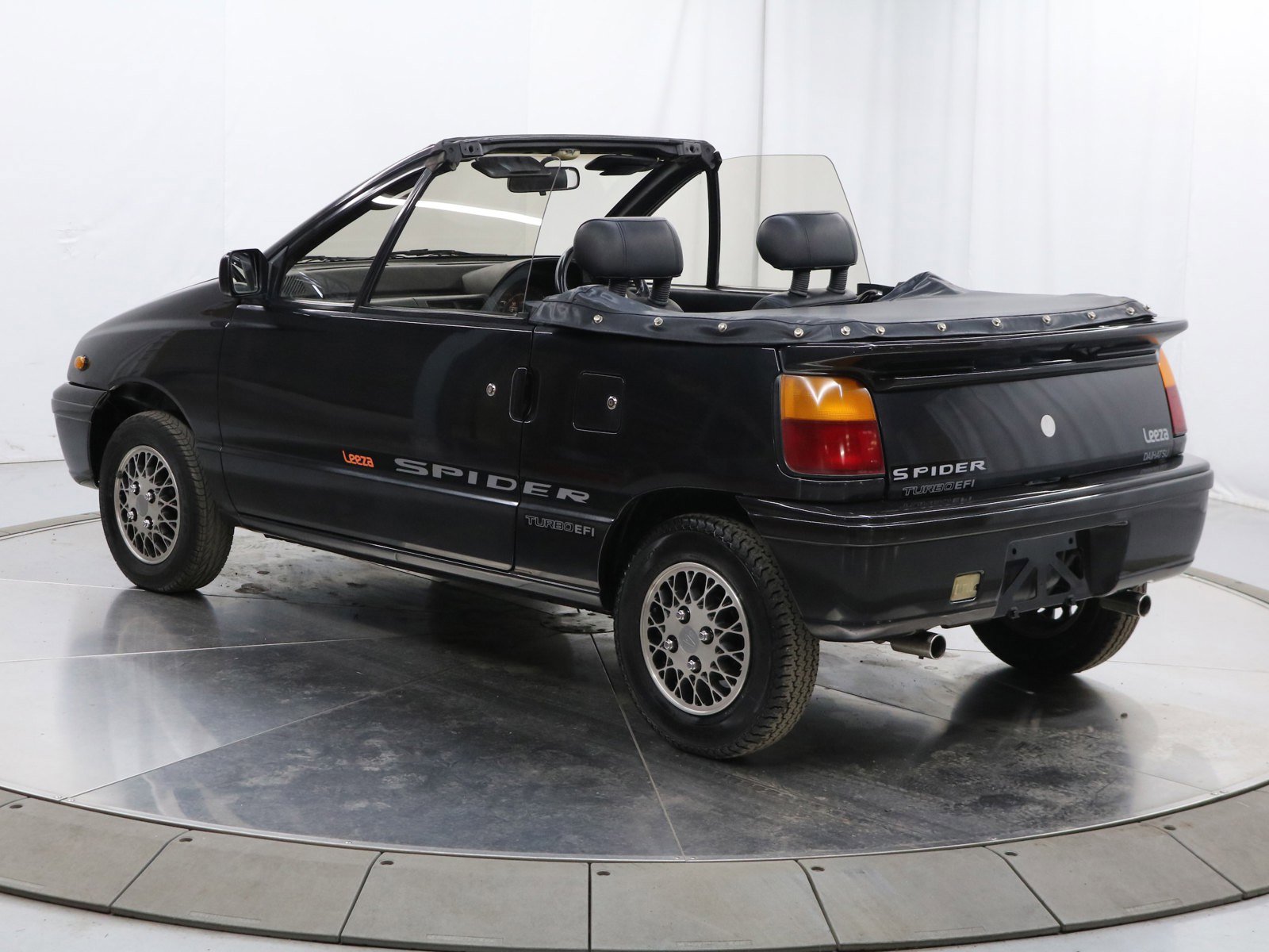 1992 Daihatsu Leeza 45