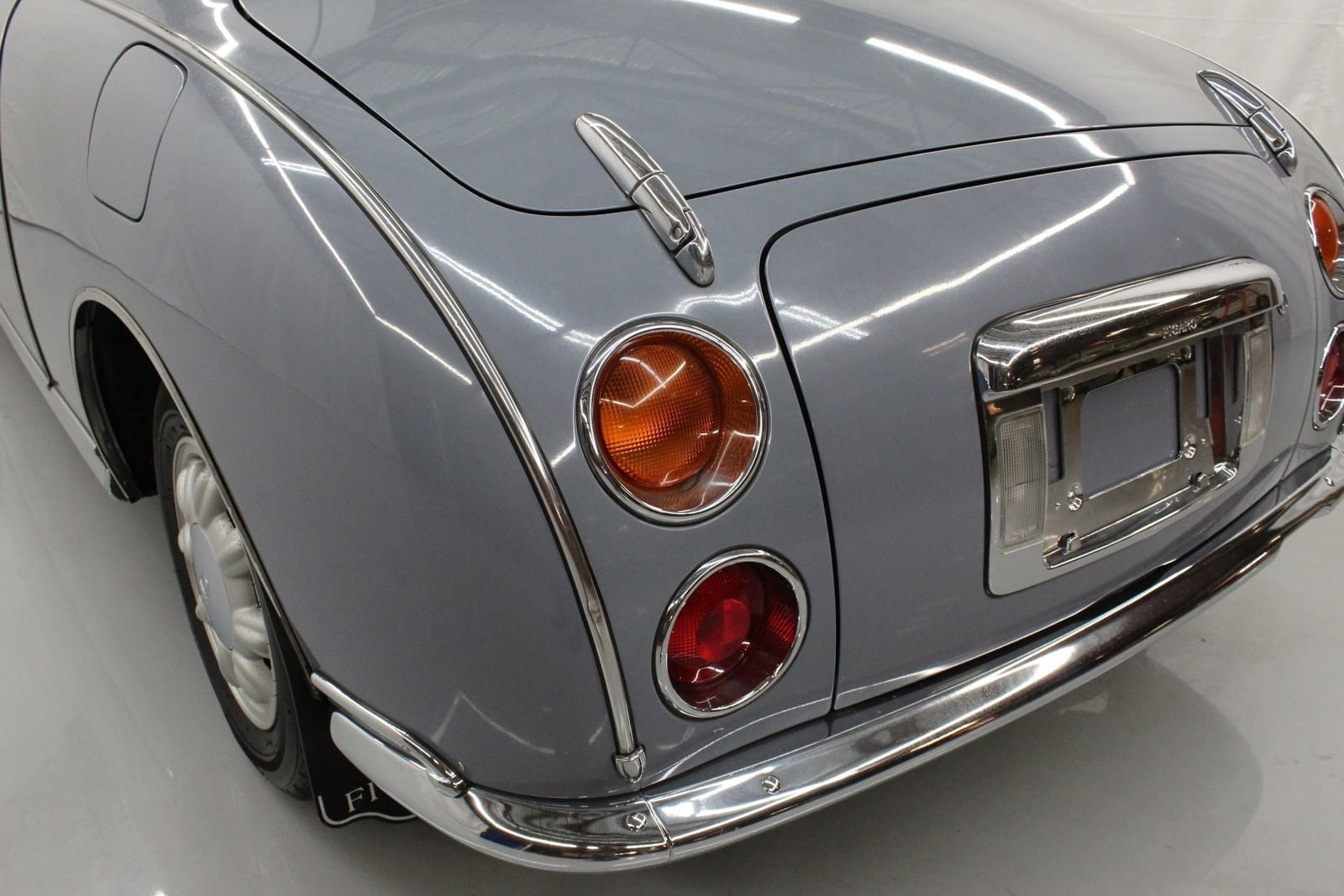1991 Nissan Figaro 13