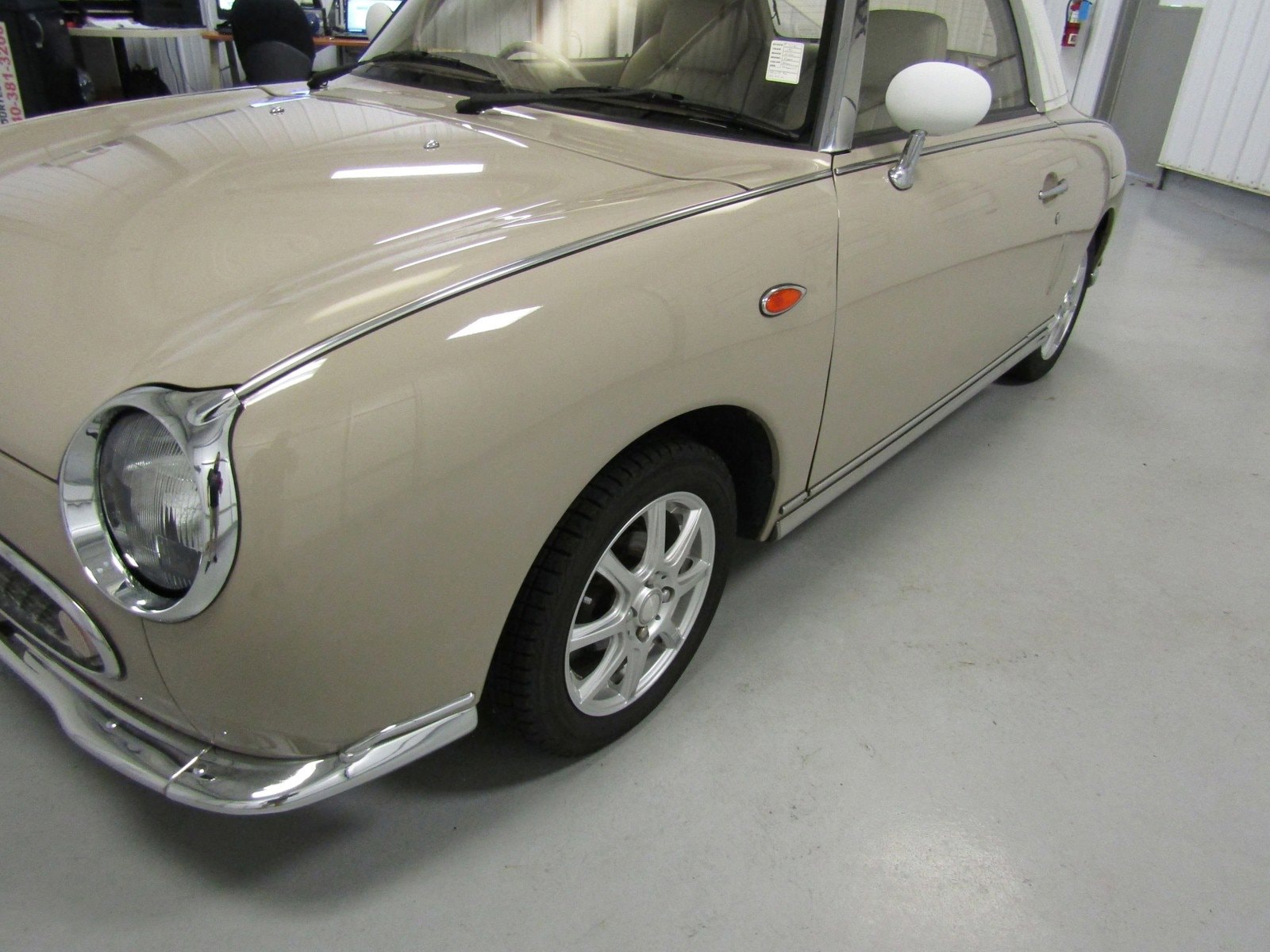 1991 Nissan Figaro 29