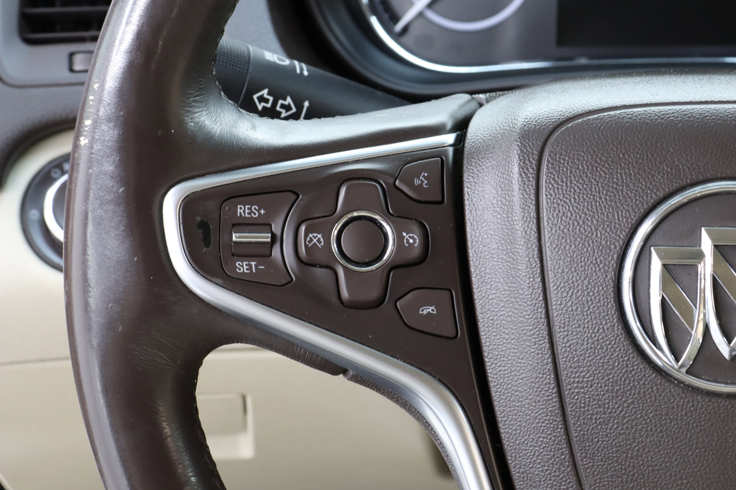 2017 Buick Regal 50
