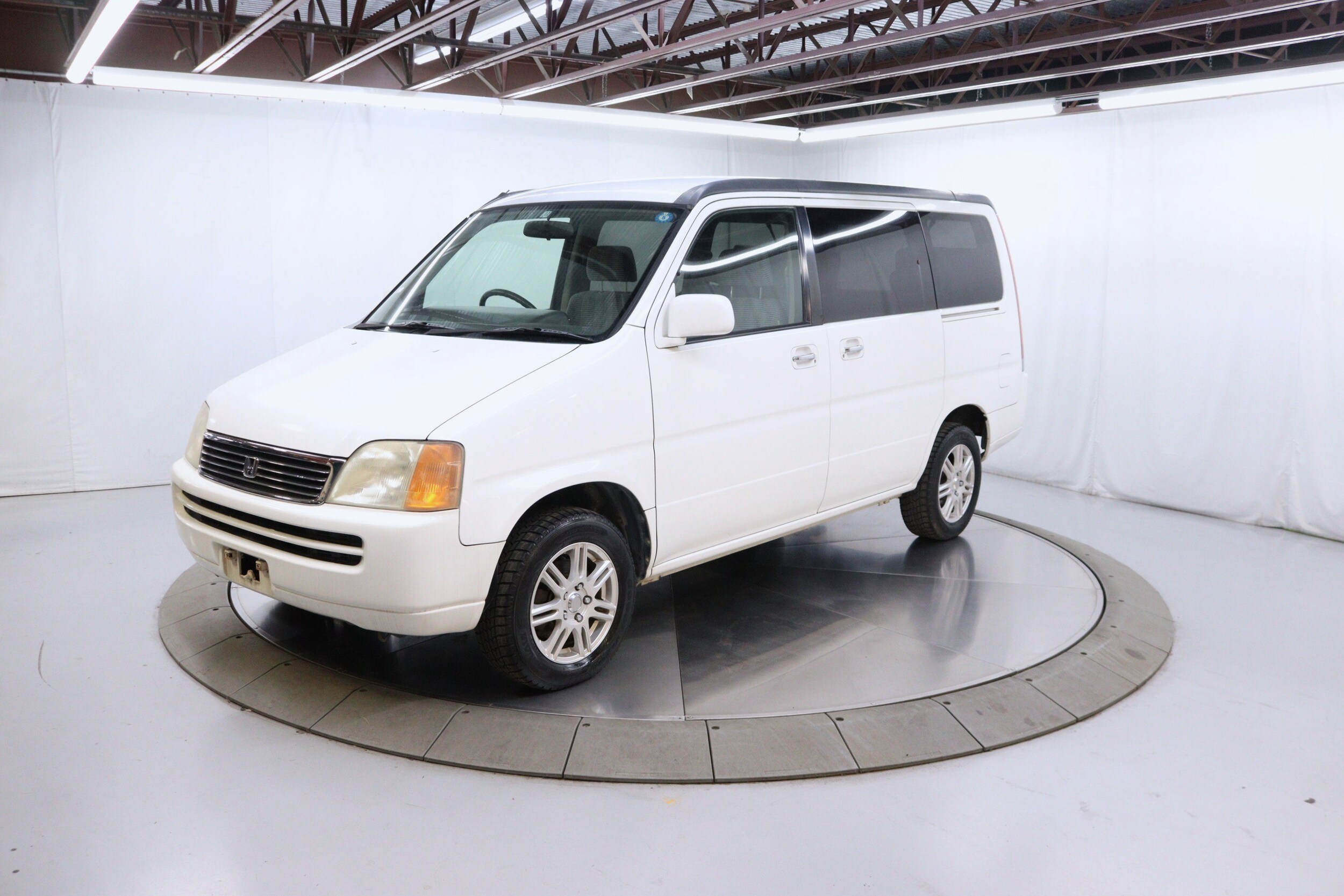 1997 Honda Stepwgn 2