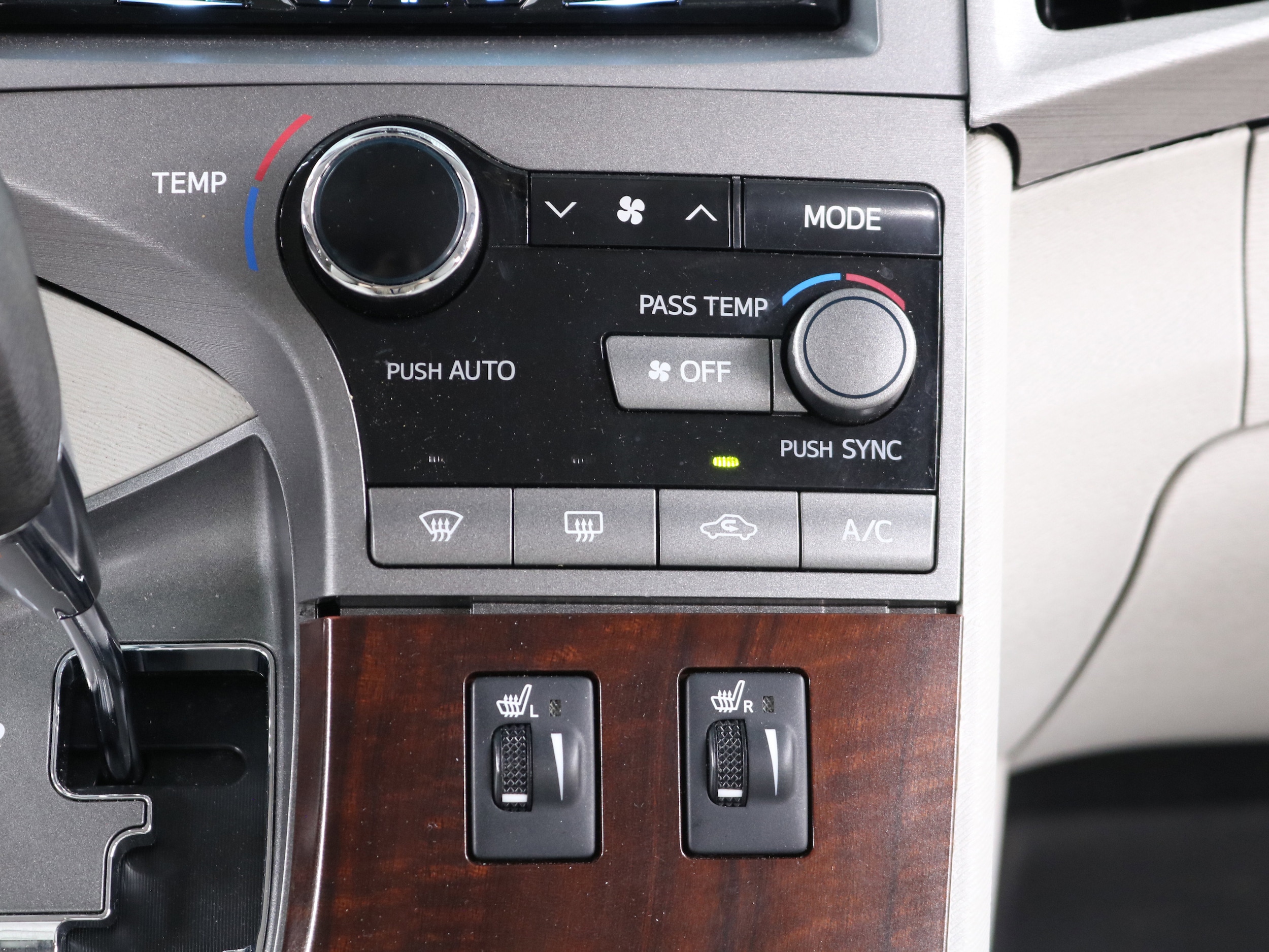 2009 Toyota Venza 13