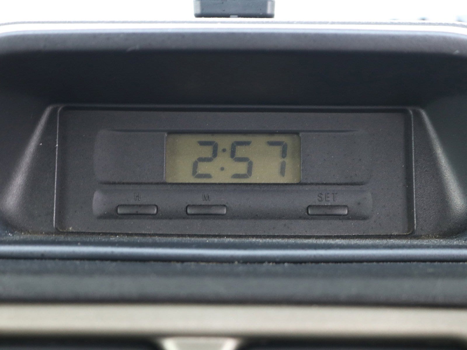1999 Mitsubishi Pajero 48