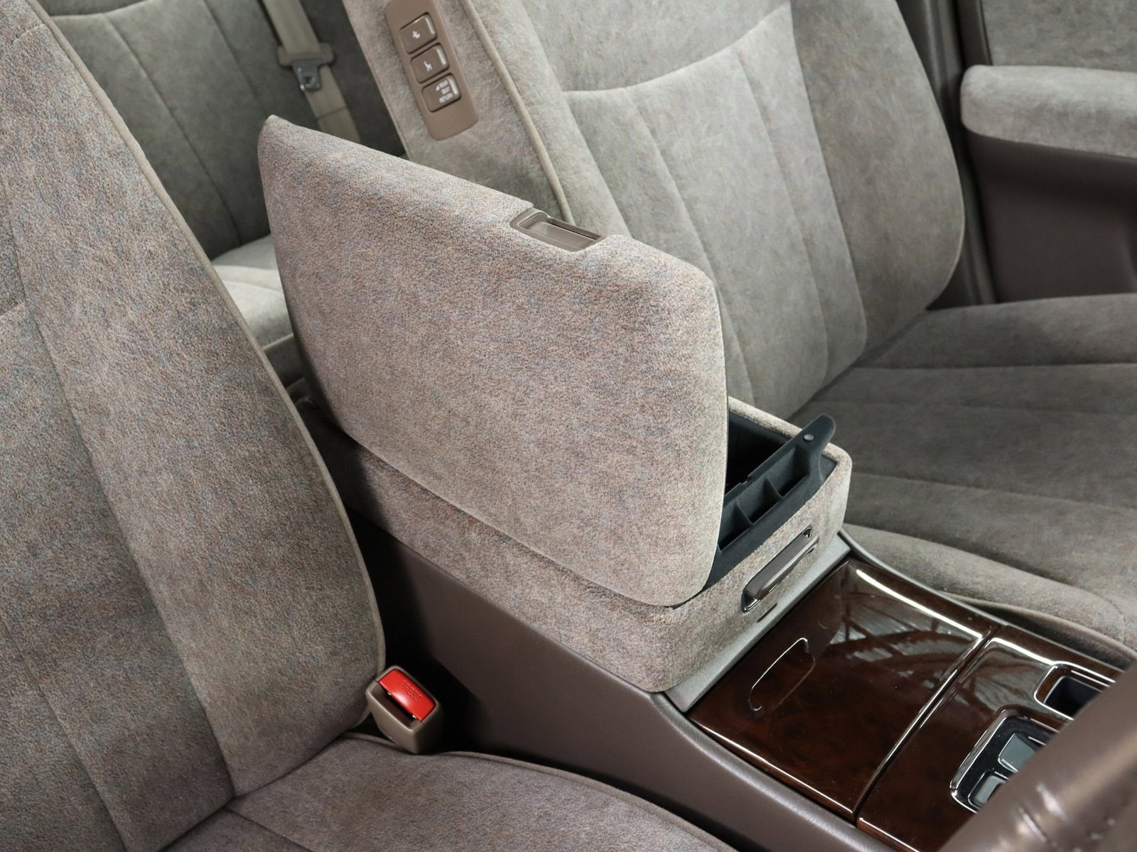 1998 Nissan Cima 52