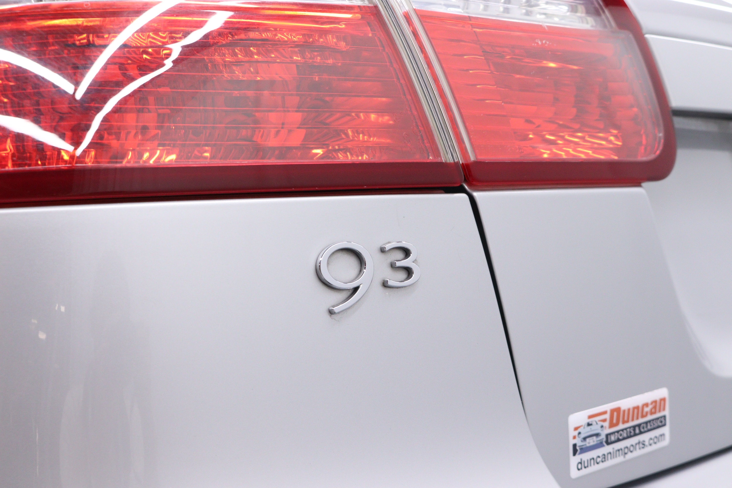 2004 Saab 2.0T 9-3 77